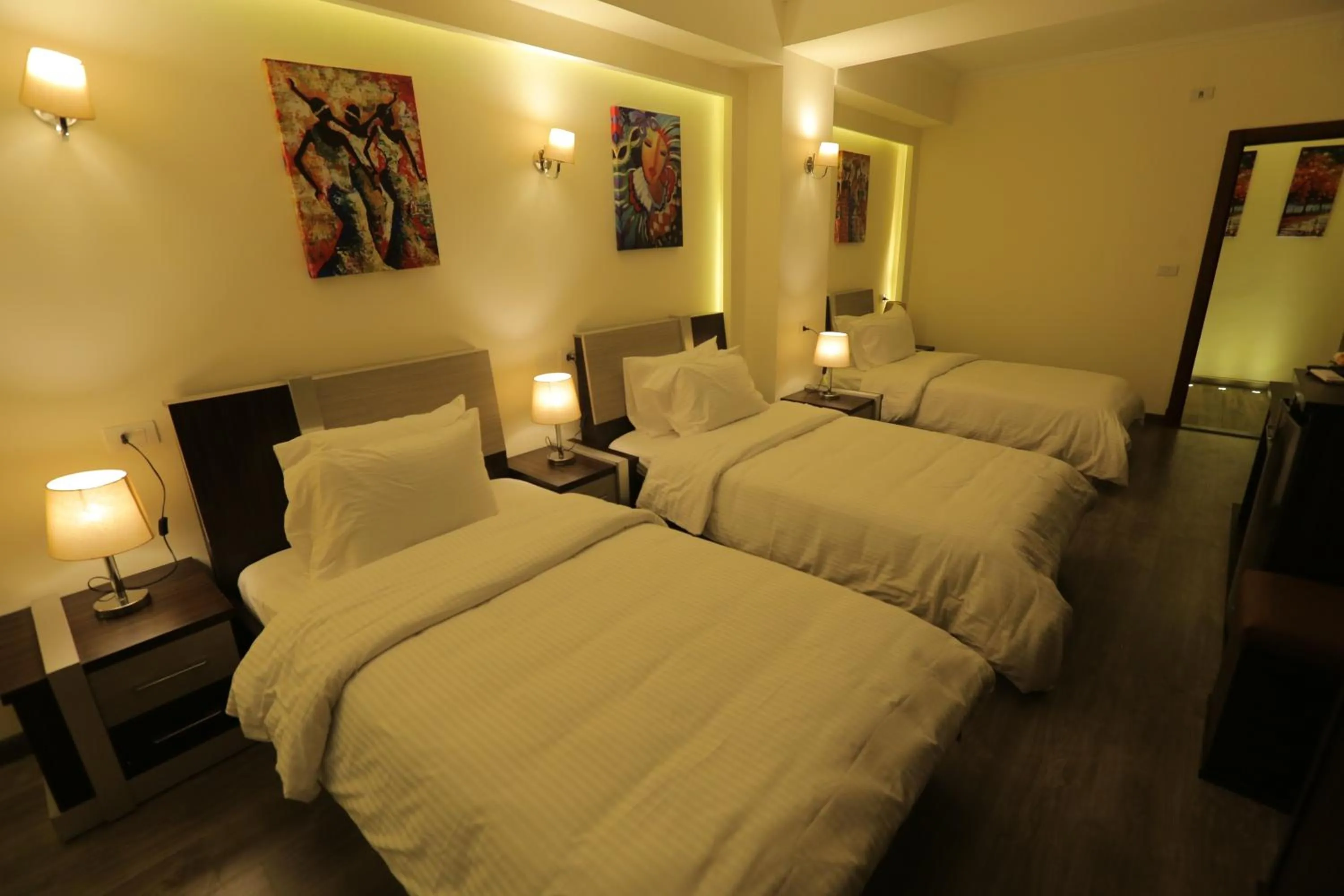 Photo of the whole room, Bed in Pyramid Edge Hotel & Exclusive Pyramids View Rooftop