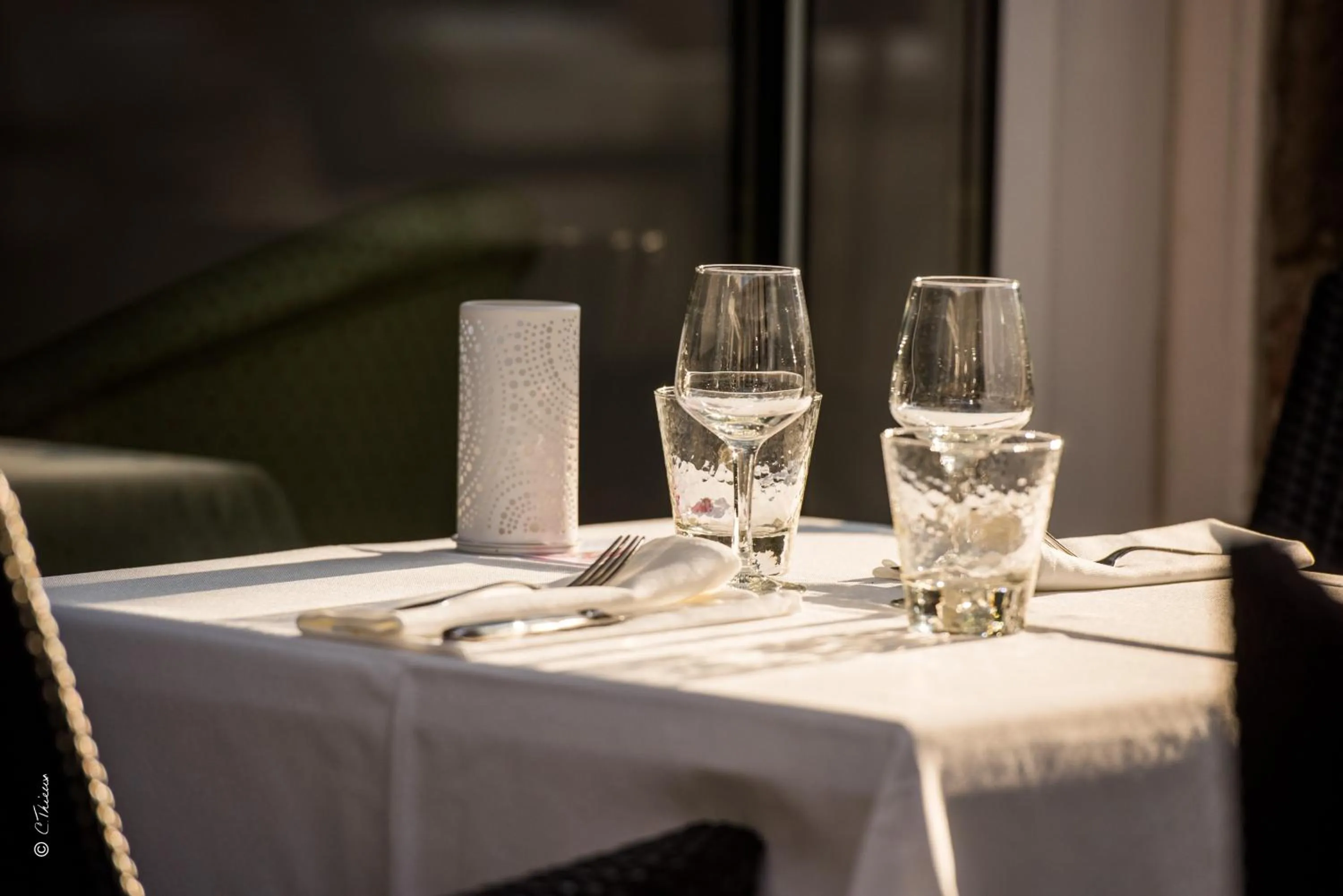 Restaurant/places to eat in La Rose