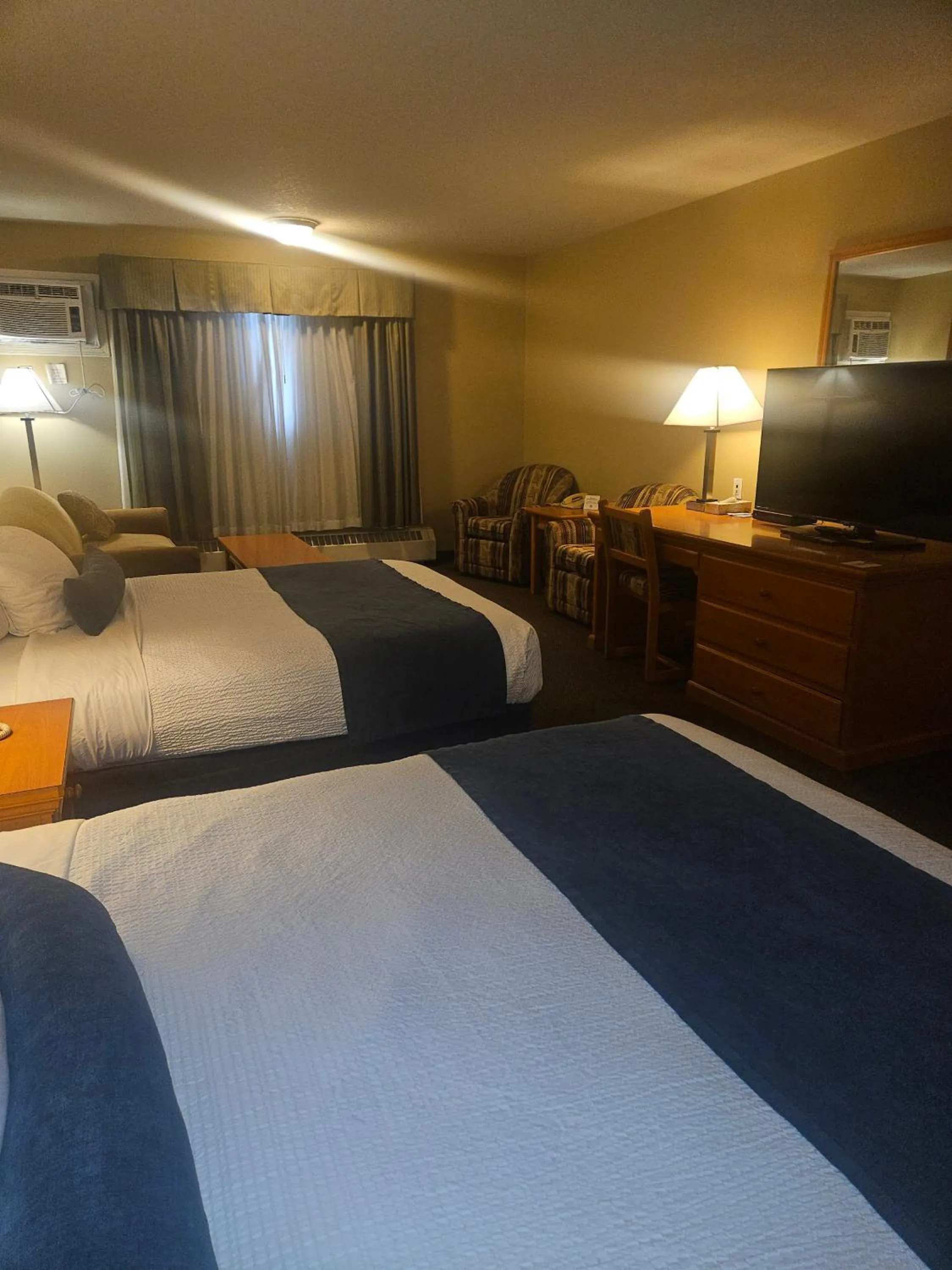 Bed in Travelodge by Wyndham Edson