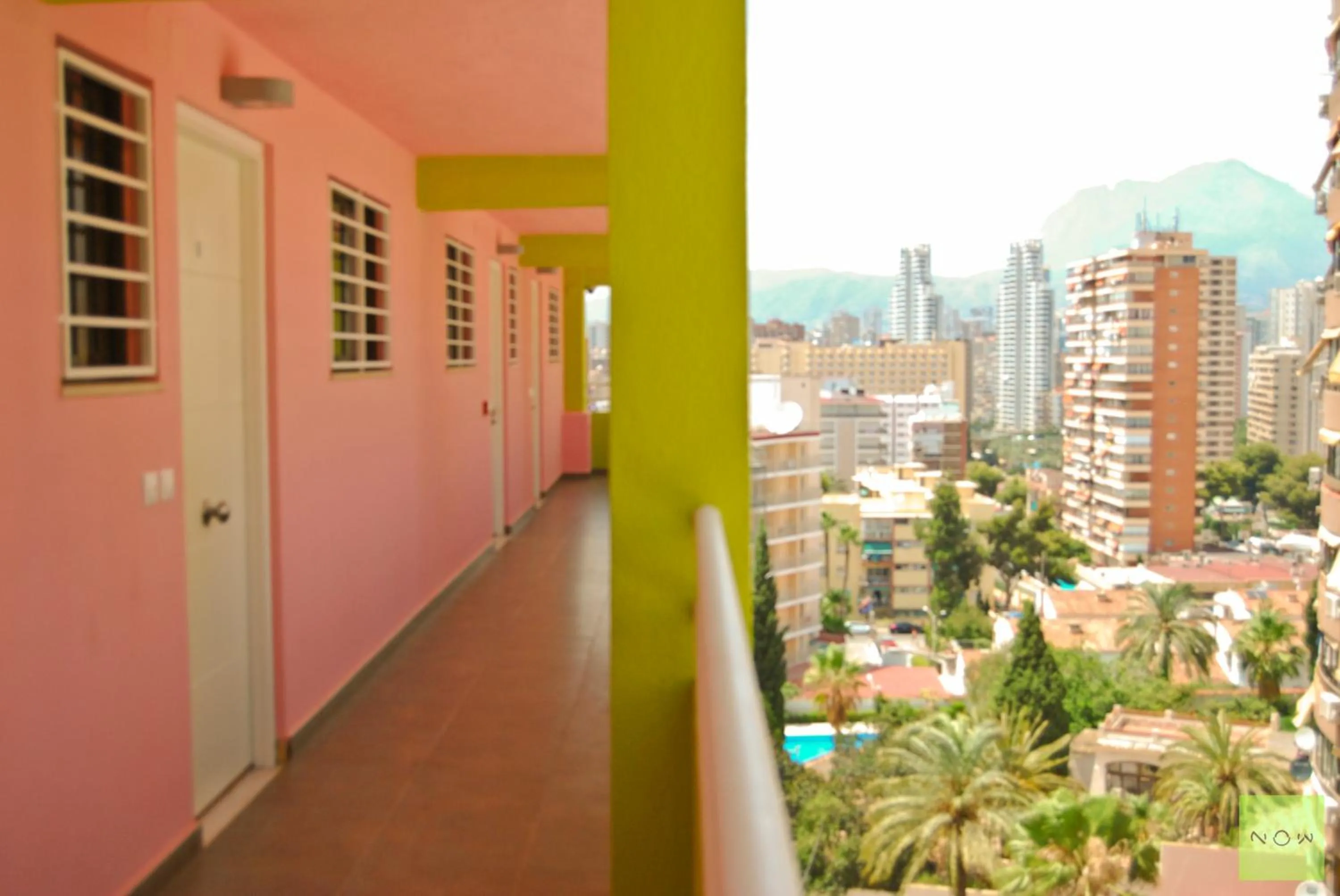 Area and facilities in Now Benidorm
