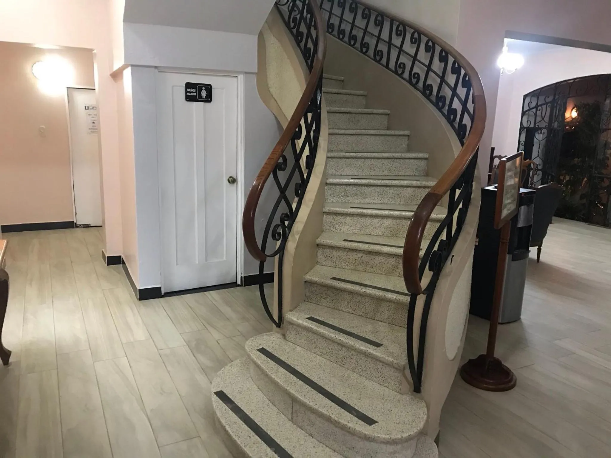 La Bergerac Boutique Hotel