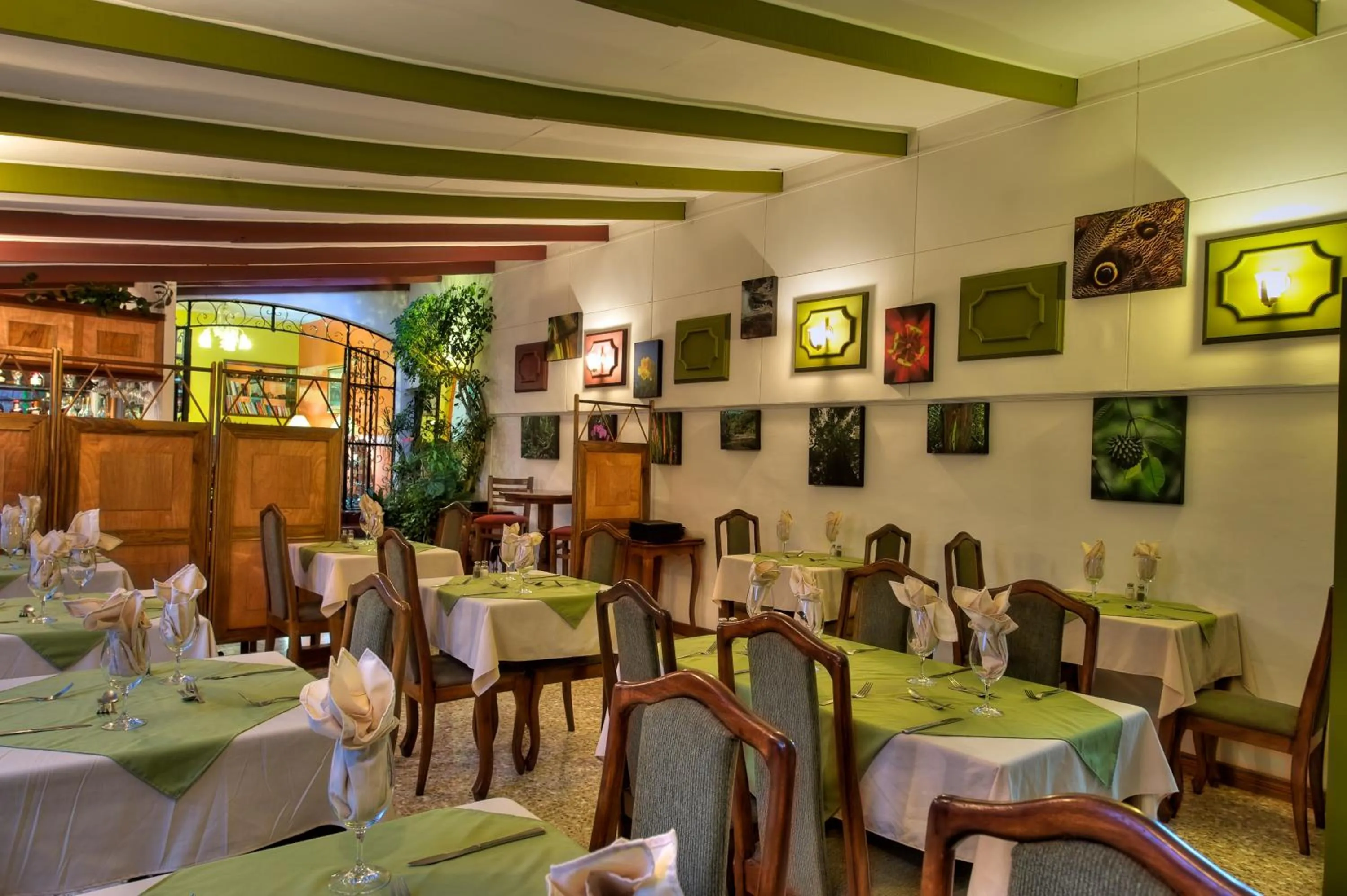 Breakfast in La Bergerac Boutique Hotel