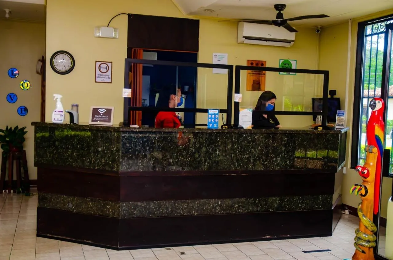 Hotel & Villas Huetares