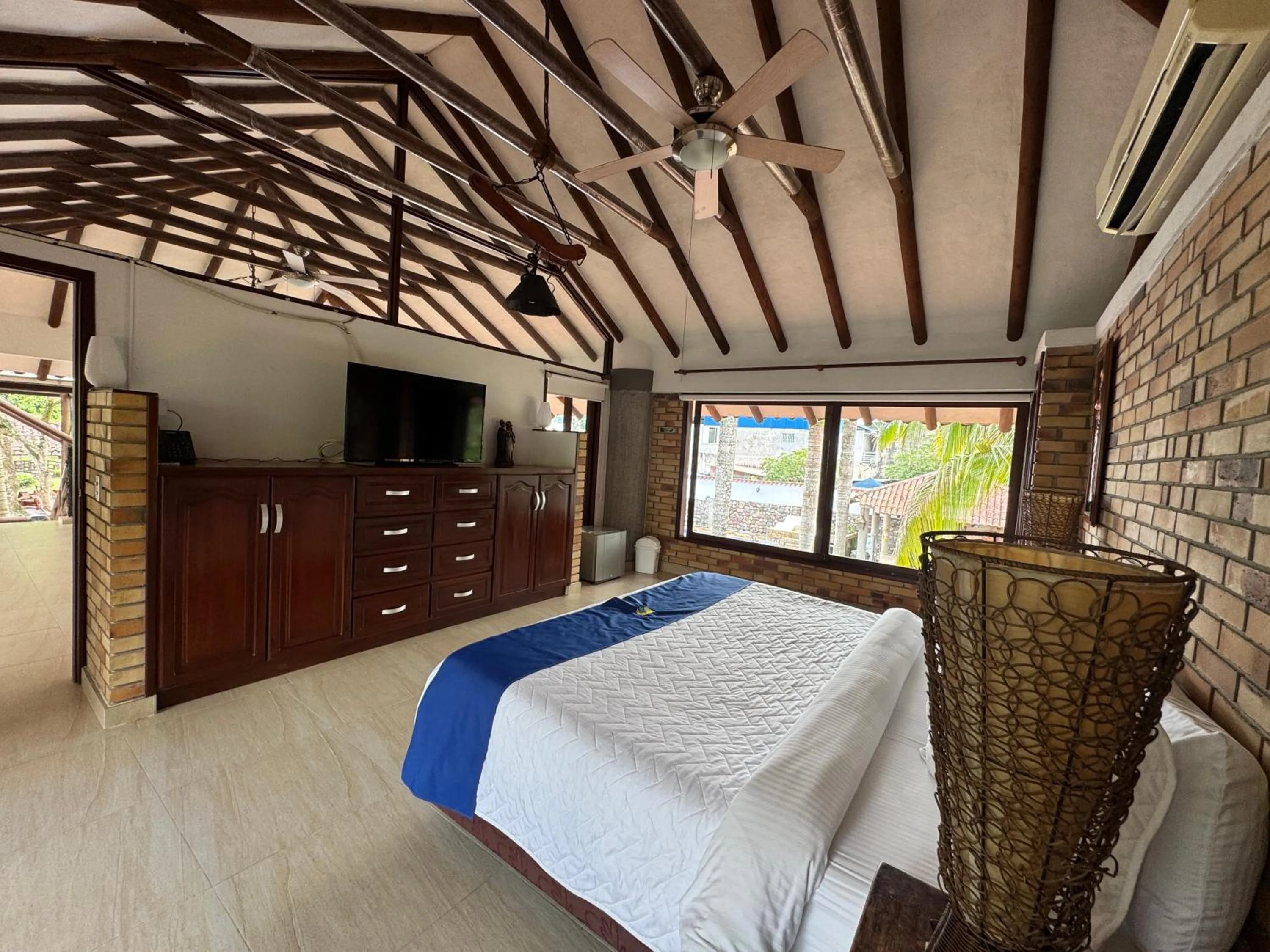 Bedroom, Bed in Hotel Boutique Villas de San Sebastián