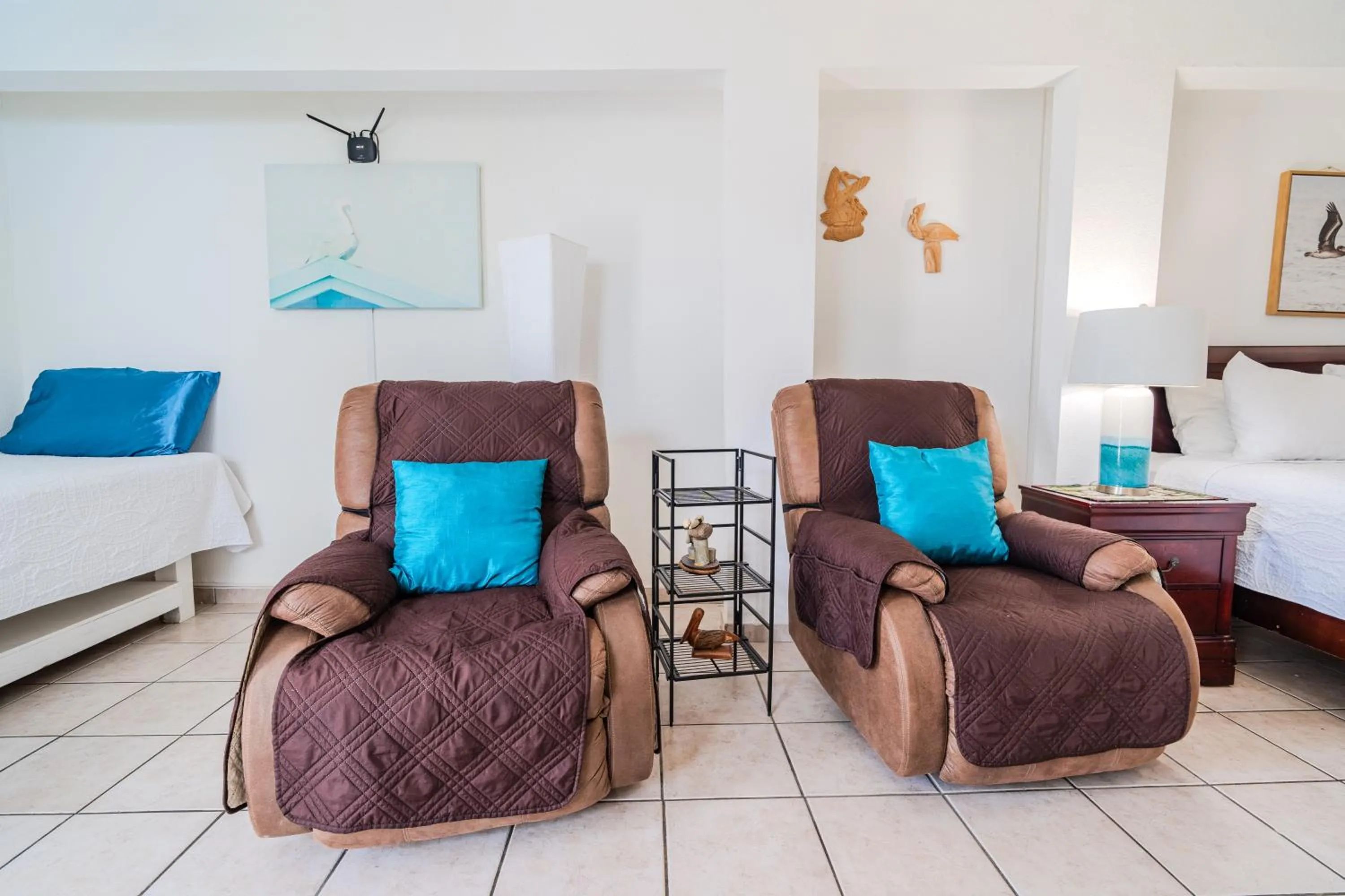Bed in Coconut Palms Inn
