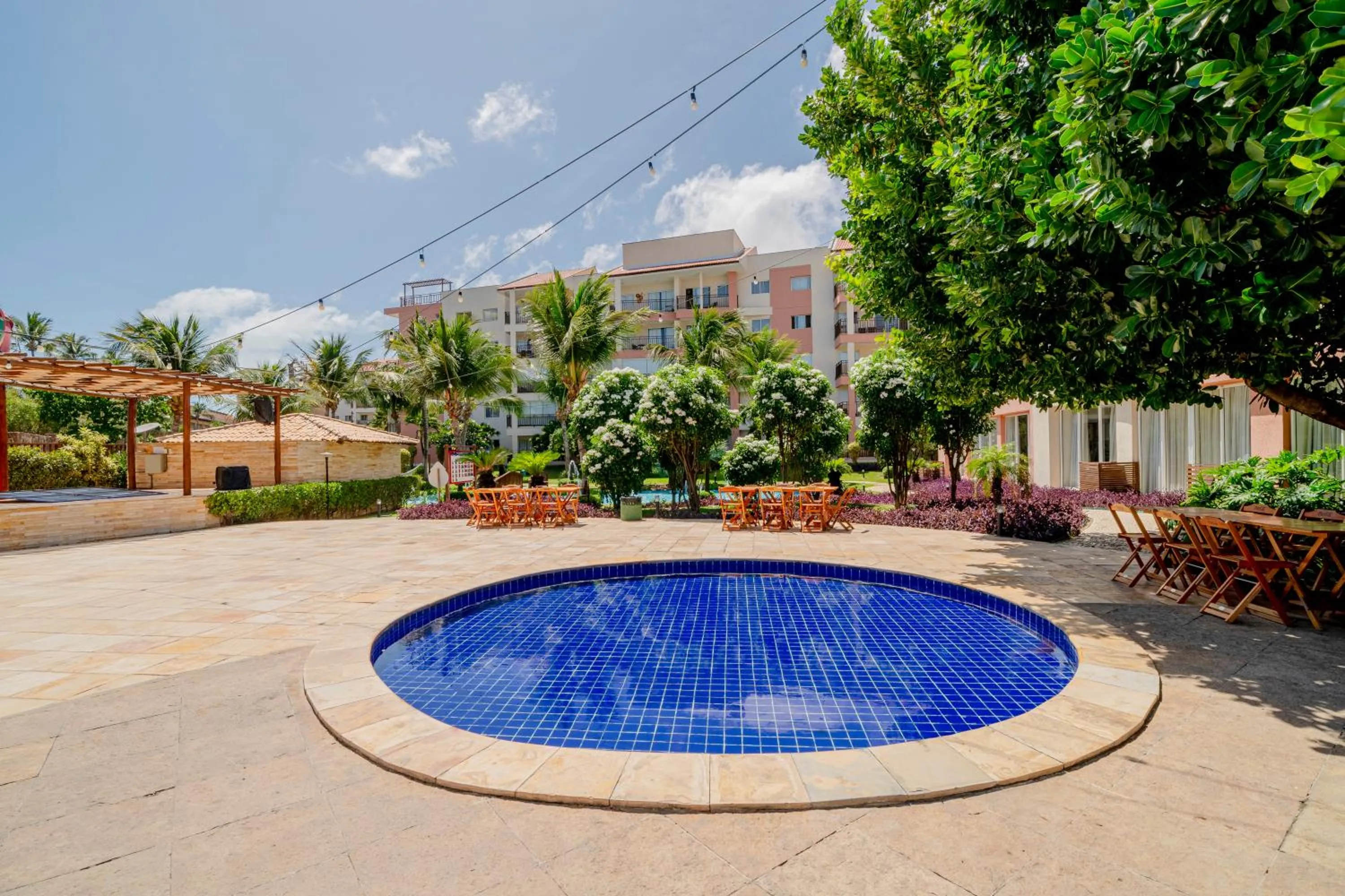 Pool view in Beach Park Resort - Wellness