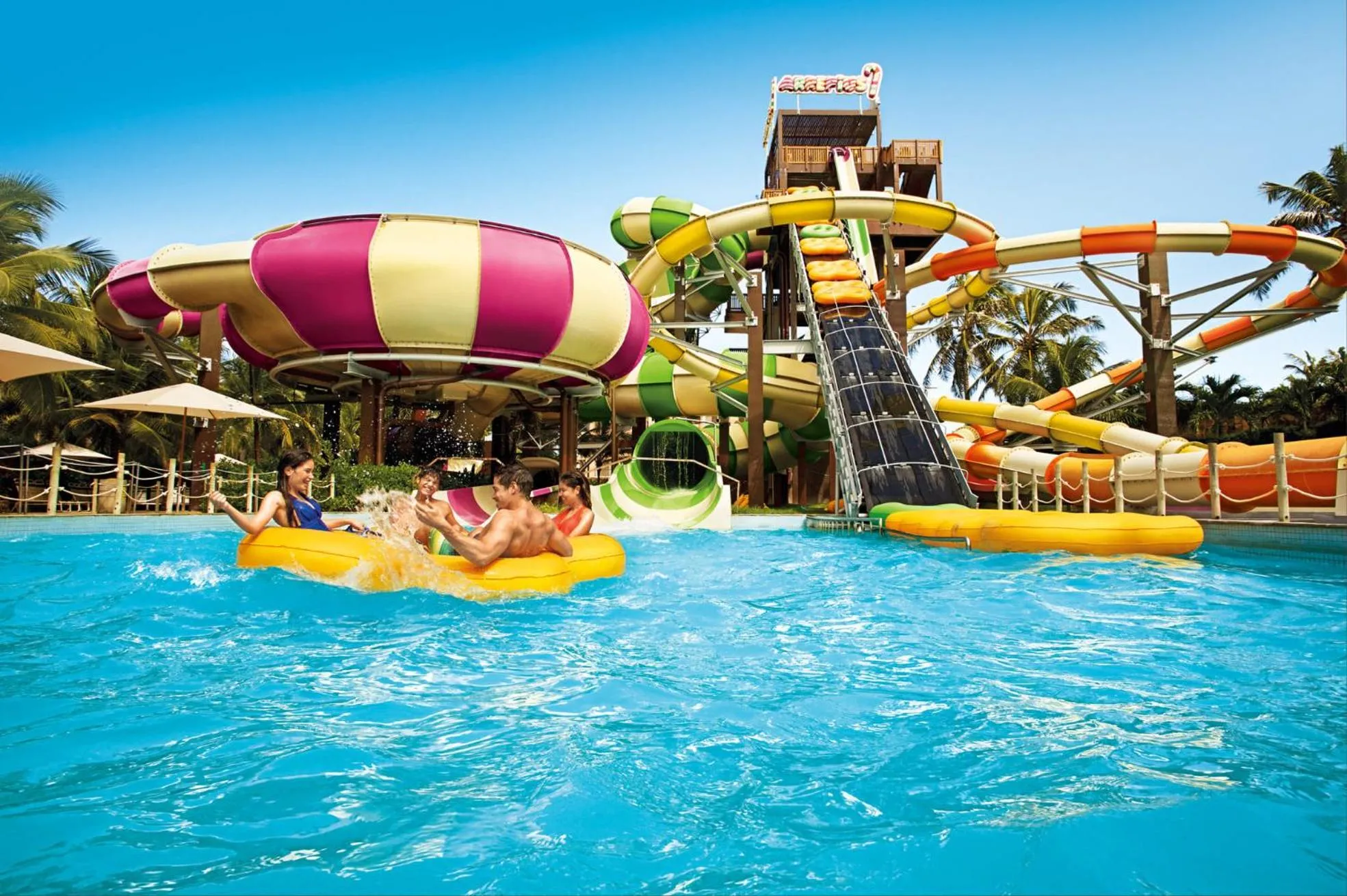 Aqua park in Beach Park Resort - Suites