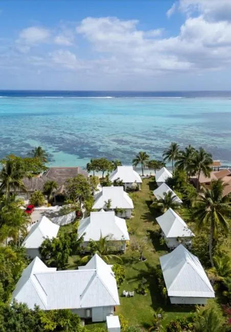 Moorea Island Beach Hotel