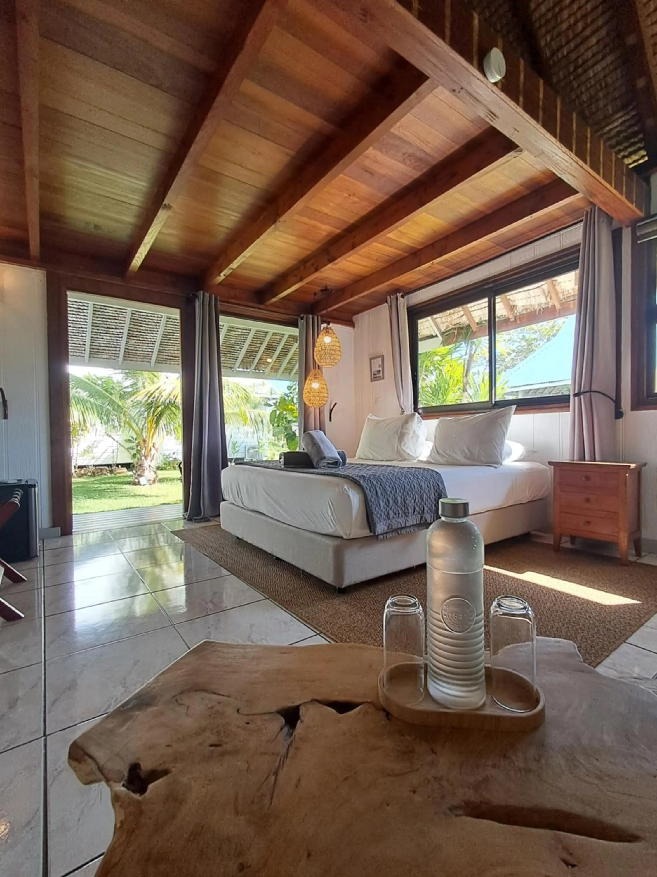 Moorea Island Beach Hotel