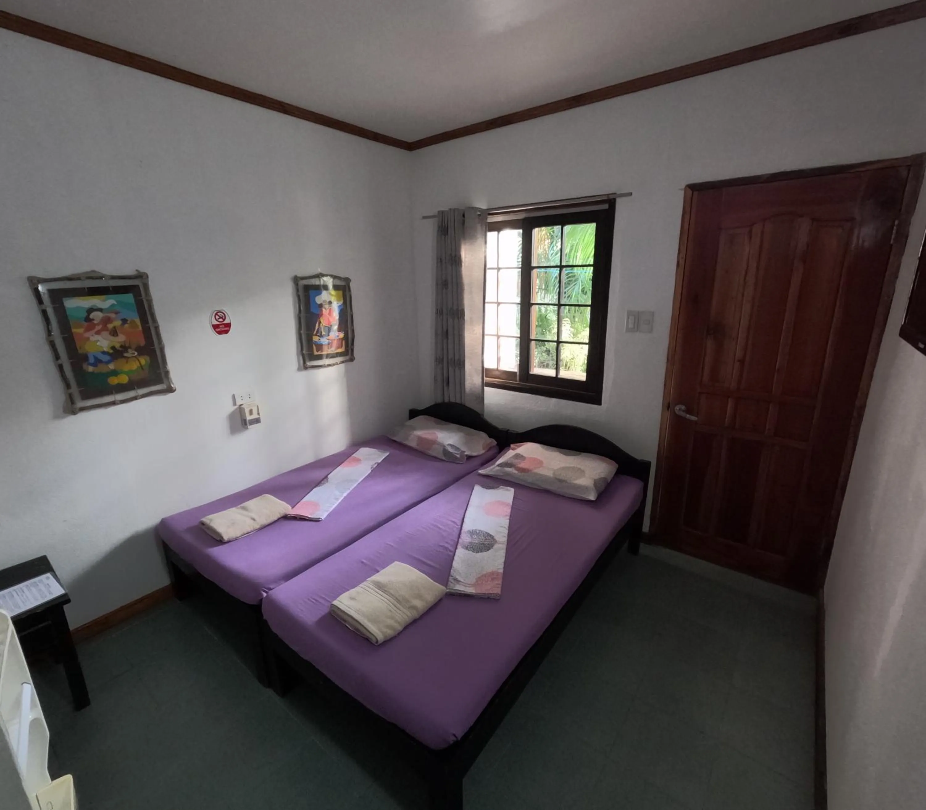 Bed in Marina Village