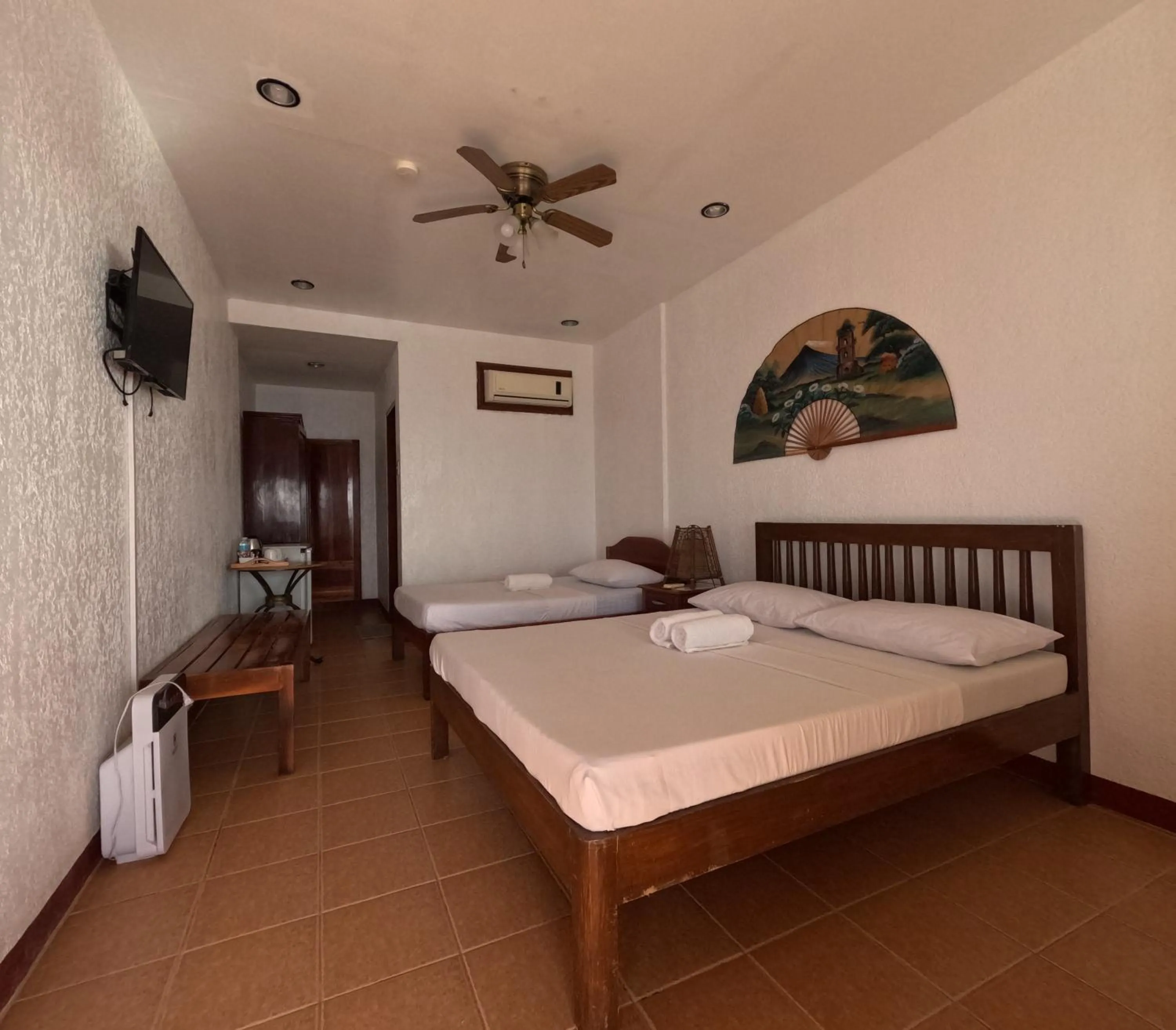 Bed in Marina Village