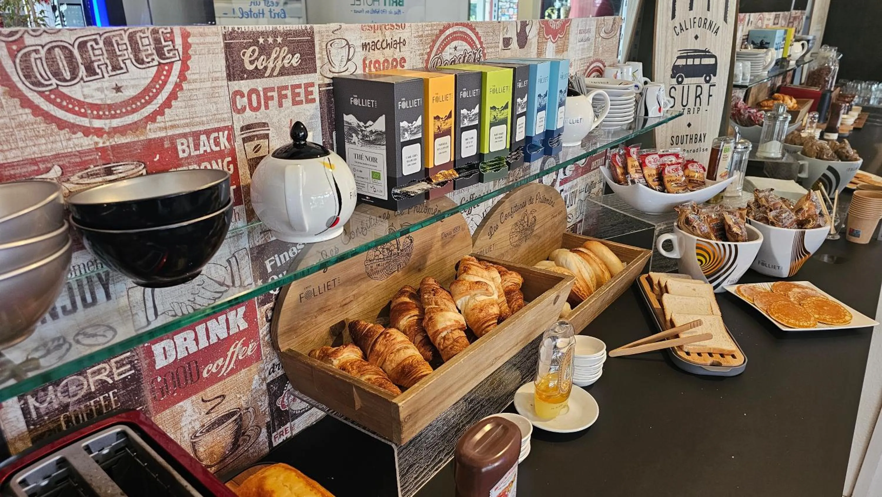 Breakfast in Brit Hotel Essentiel Pau Lescar