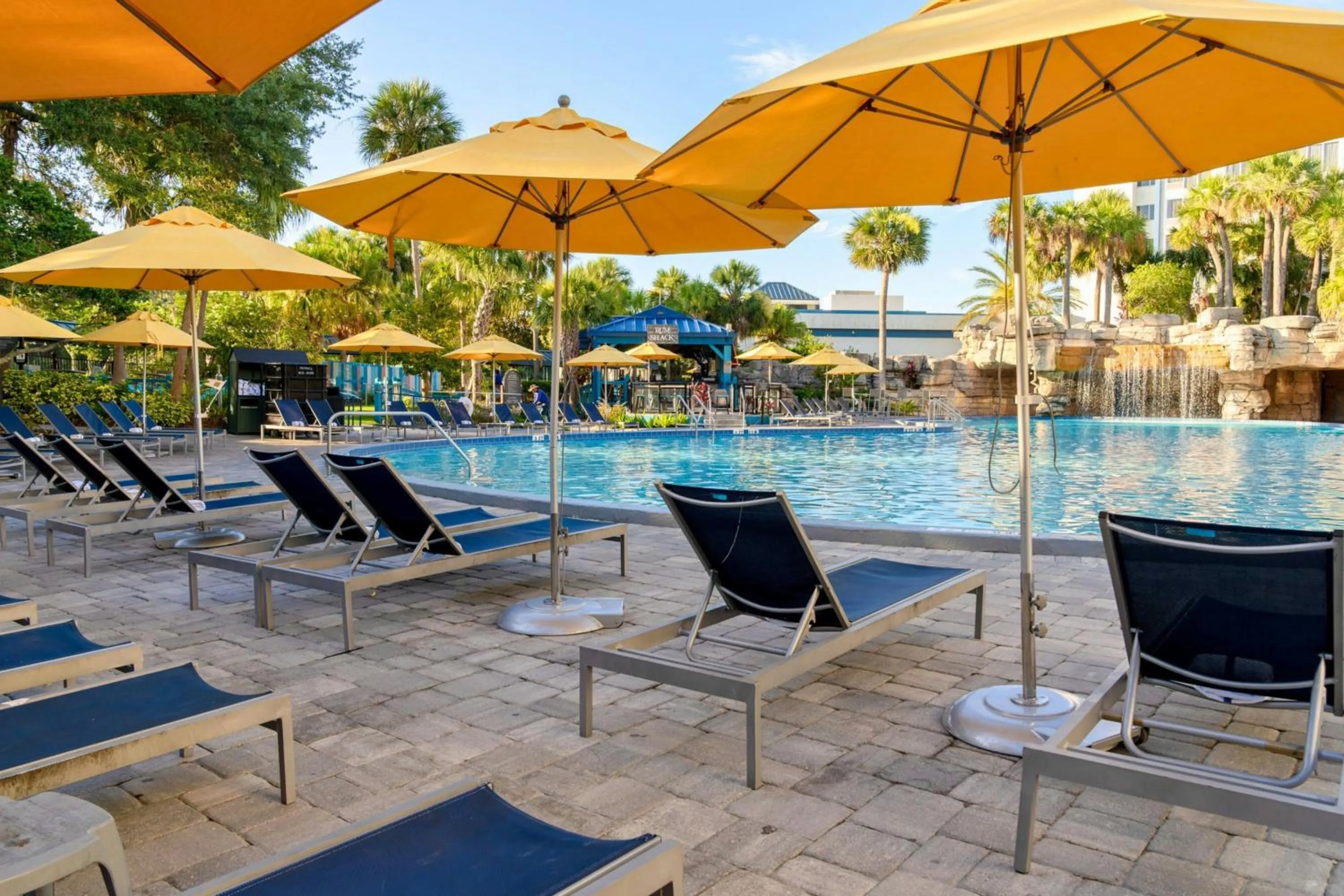 Swimming pool in Delta Hotels by Marriott Orlando Celebration
