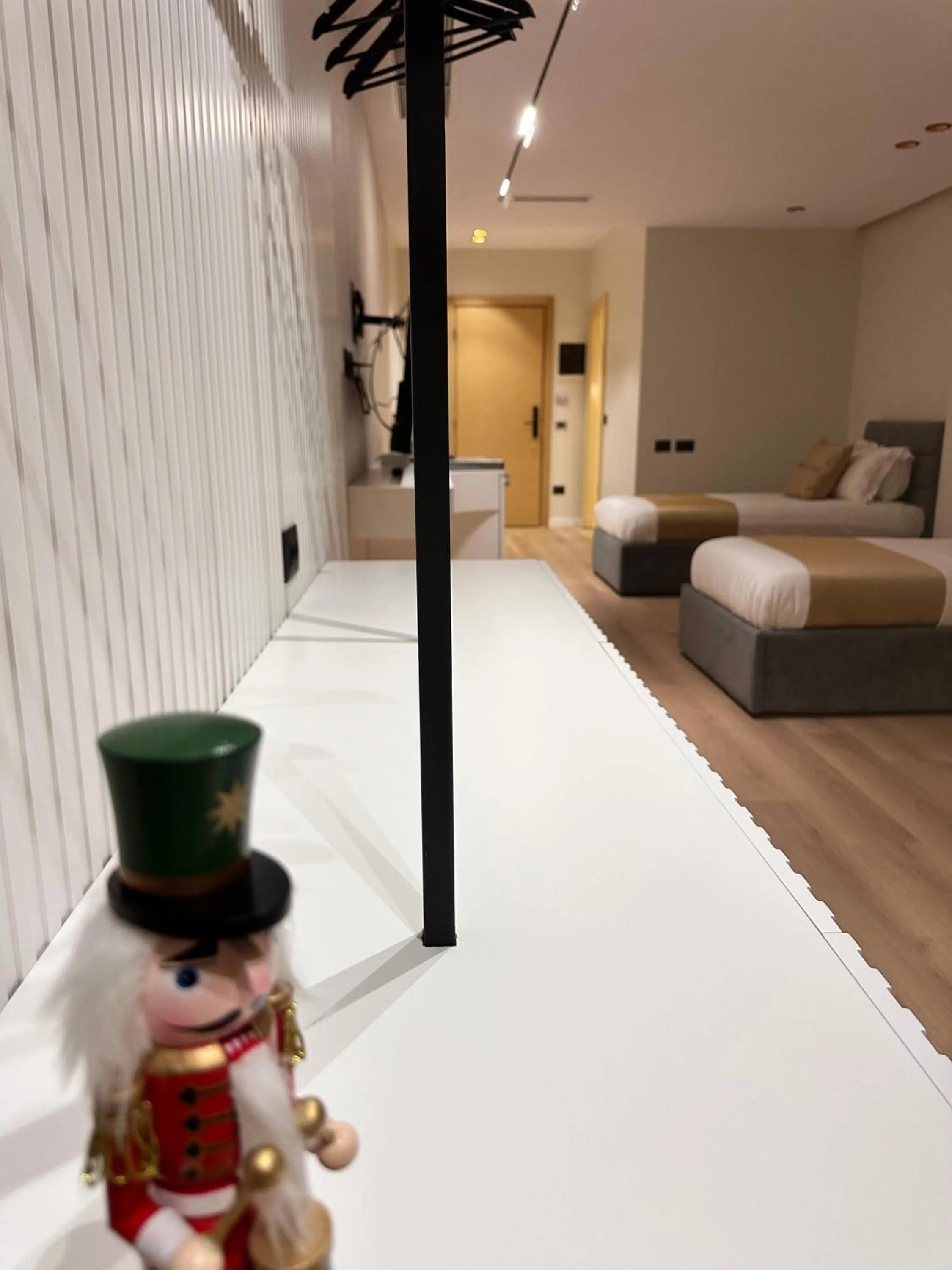 Bed in Sky 2 Hotel Tirana