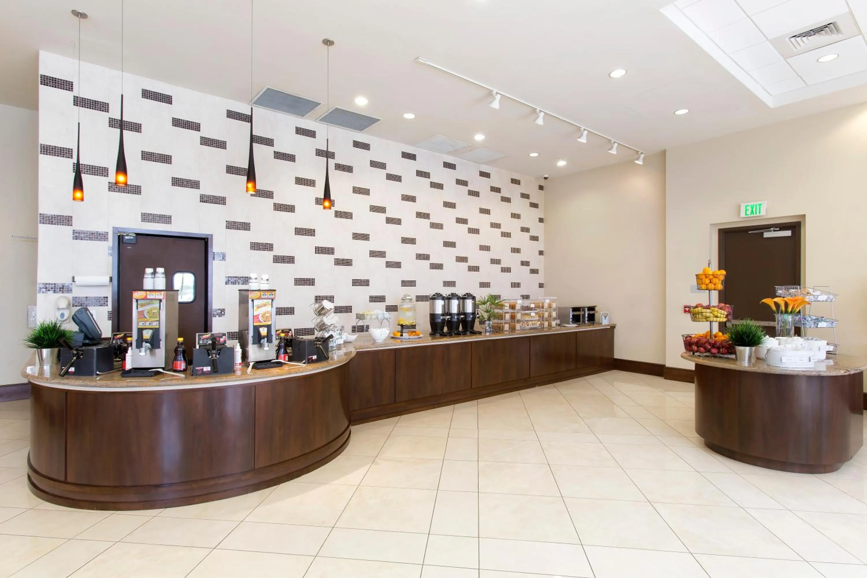 Breakfast in Ramada Plaza by Wyndham Orlando Resort & Suites Intl Drive - Newly Renovated!