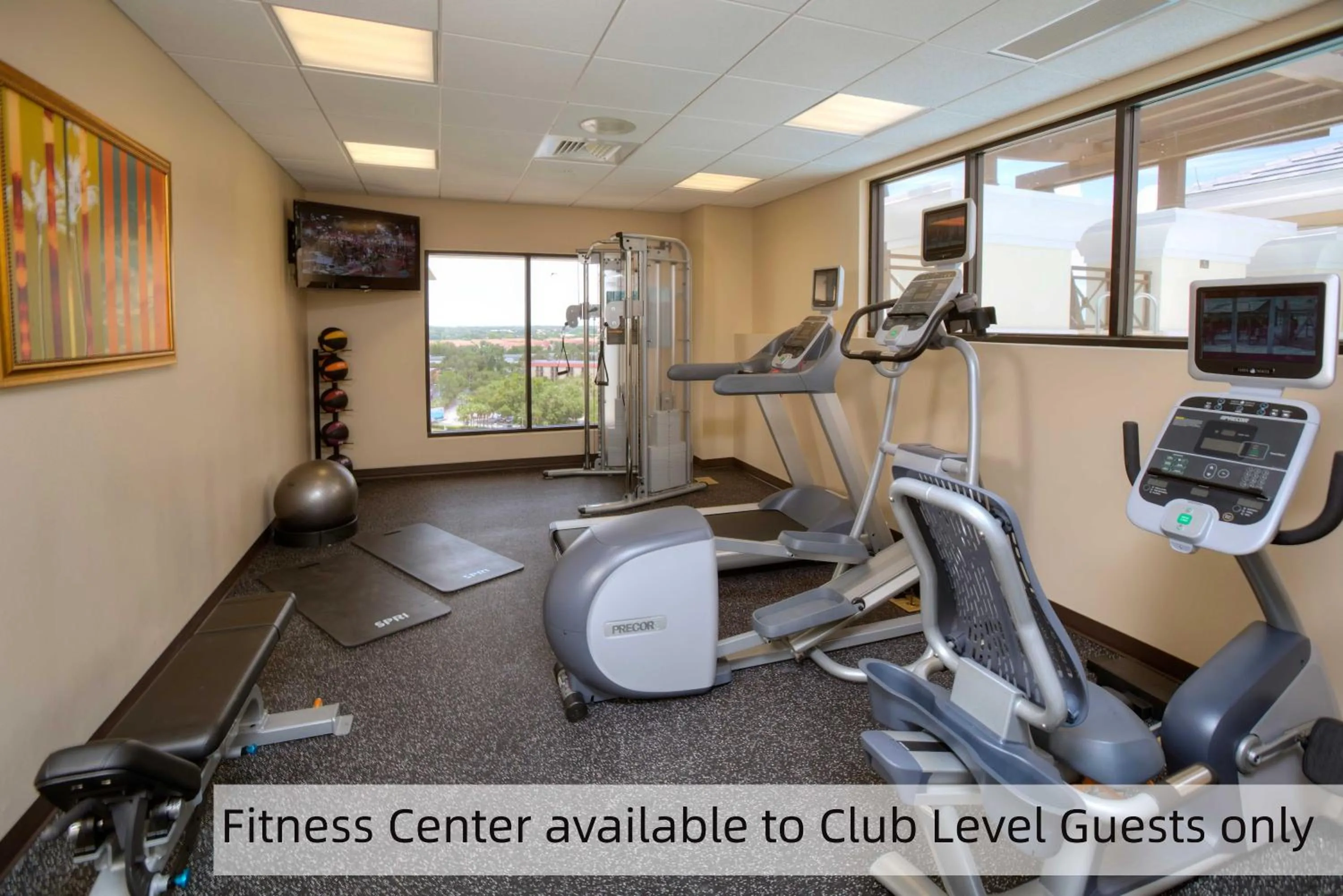 Fitness centre/facilities in Ramada Plaza by Wyndham Orlando Resort & Suites Intl Drive - Newly Renovated!