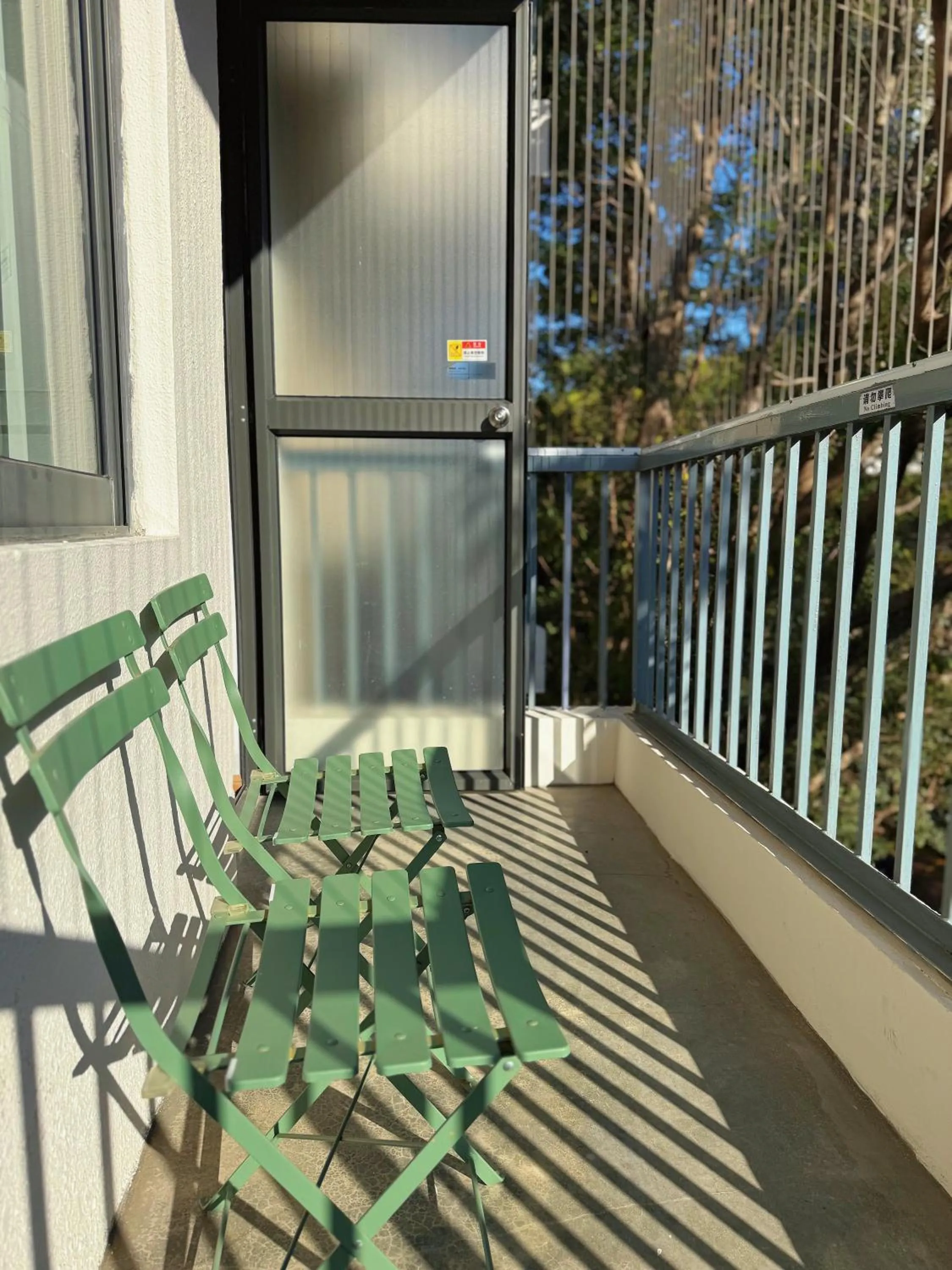 Property building in Shenzhen Loft Youth Hostel