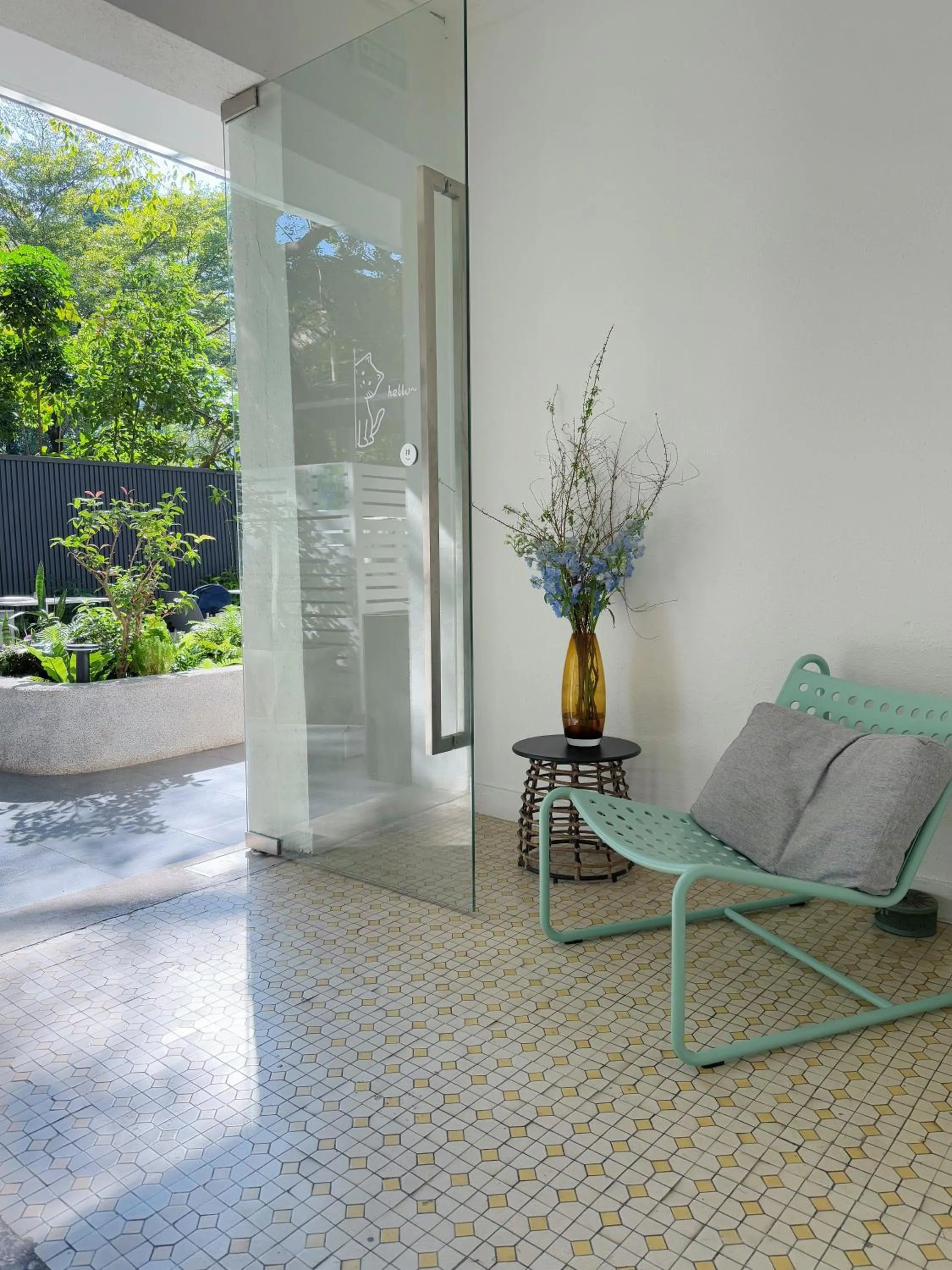 Shenzhen Loft Youth Hostel