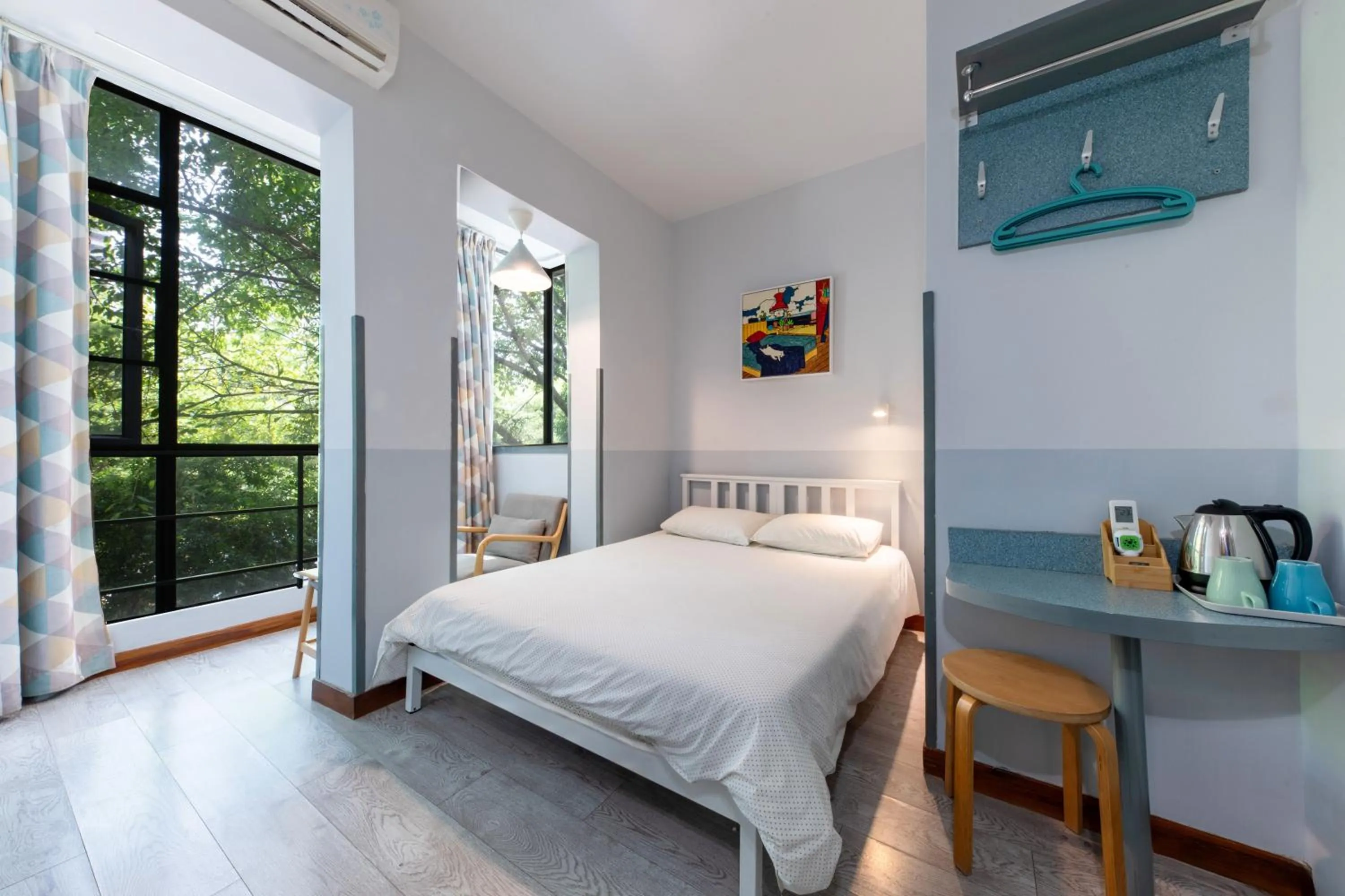 Bed in Shenzhen Loft Youth Hostel