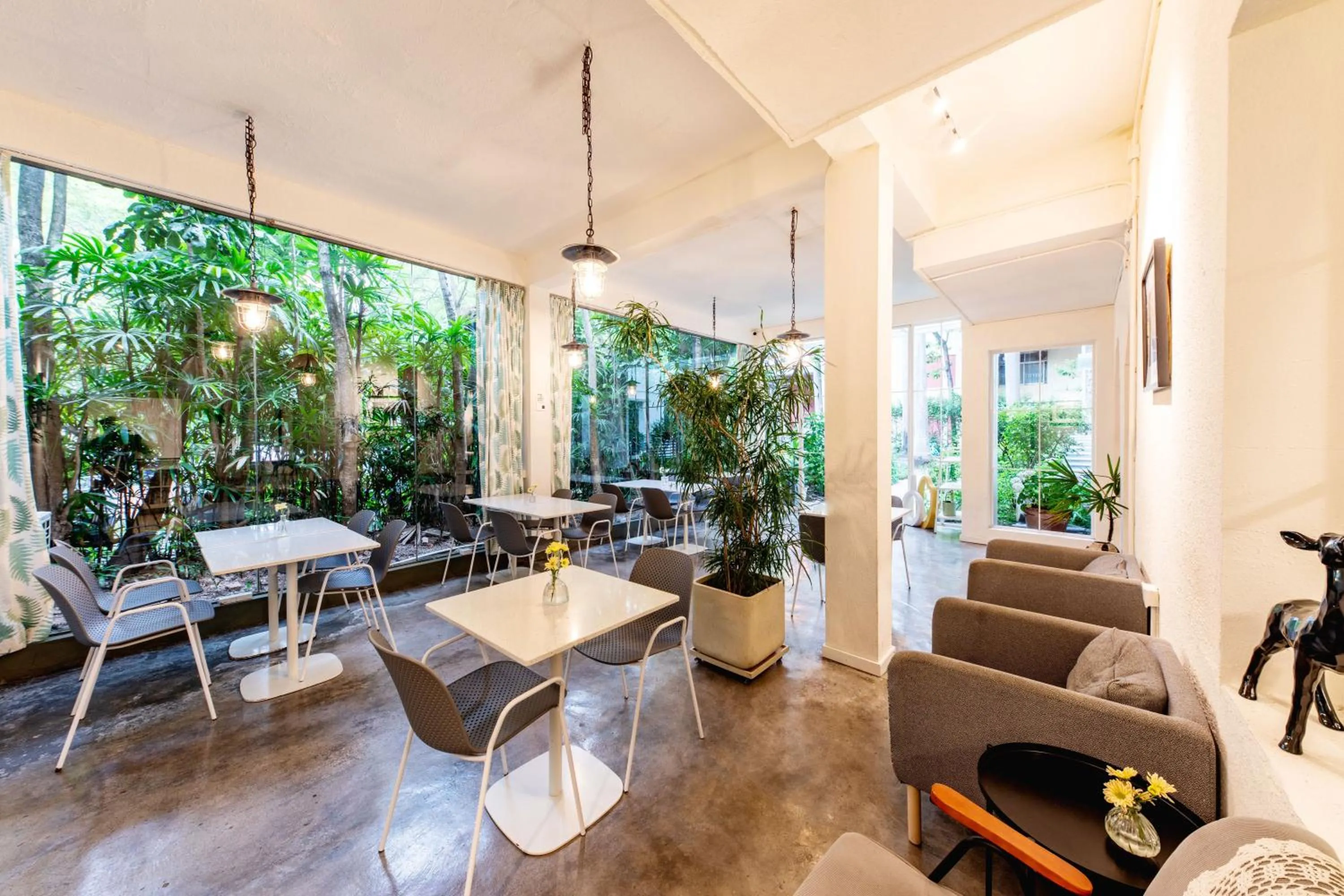 Shenzhen Loft Youth Hostel