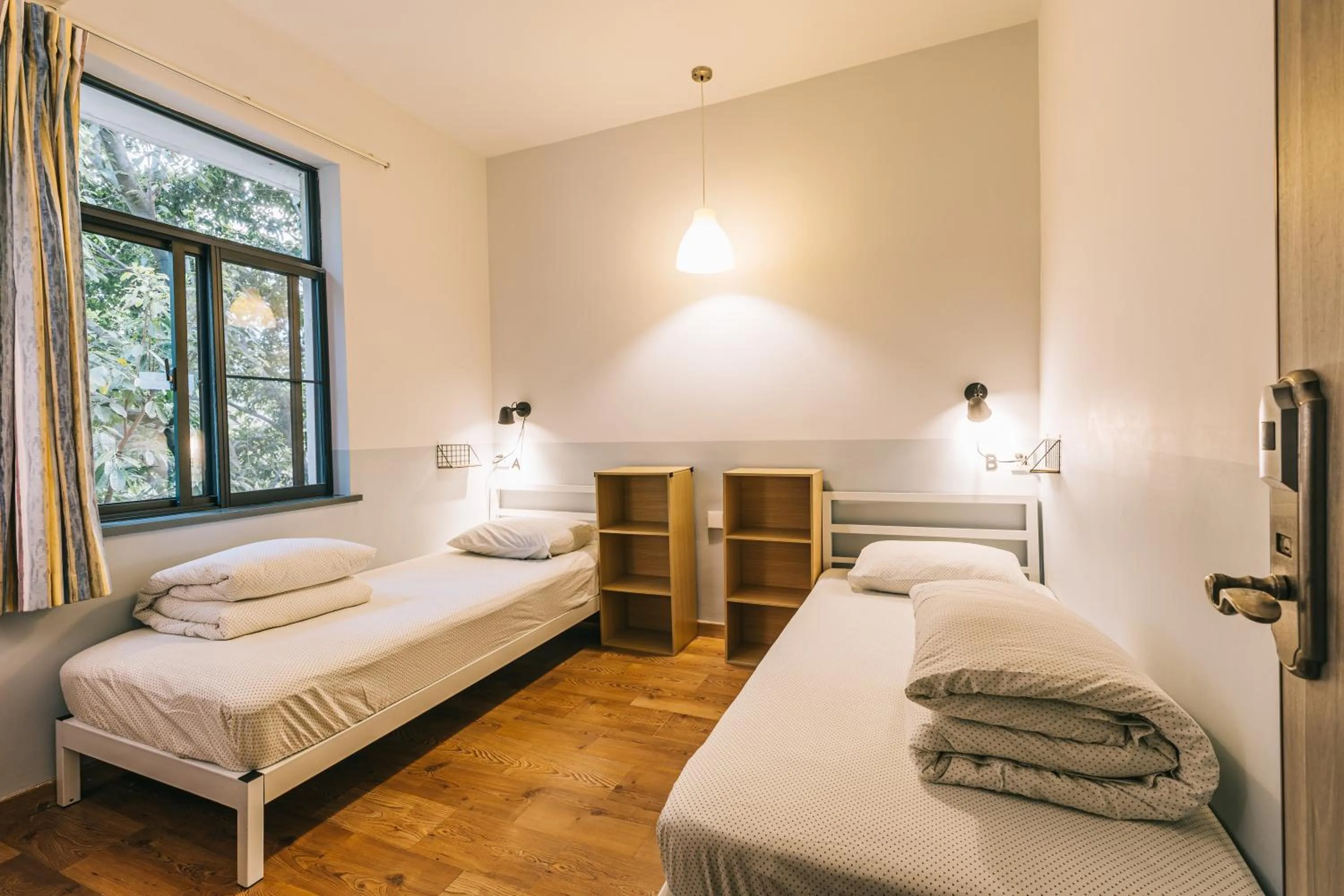 Photo of the whole room, Bed in Shenzhen Loft Youth Hostel