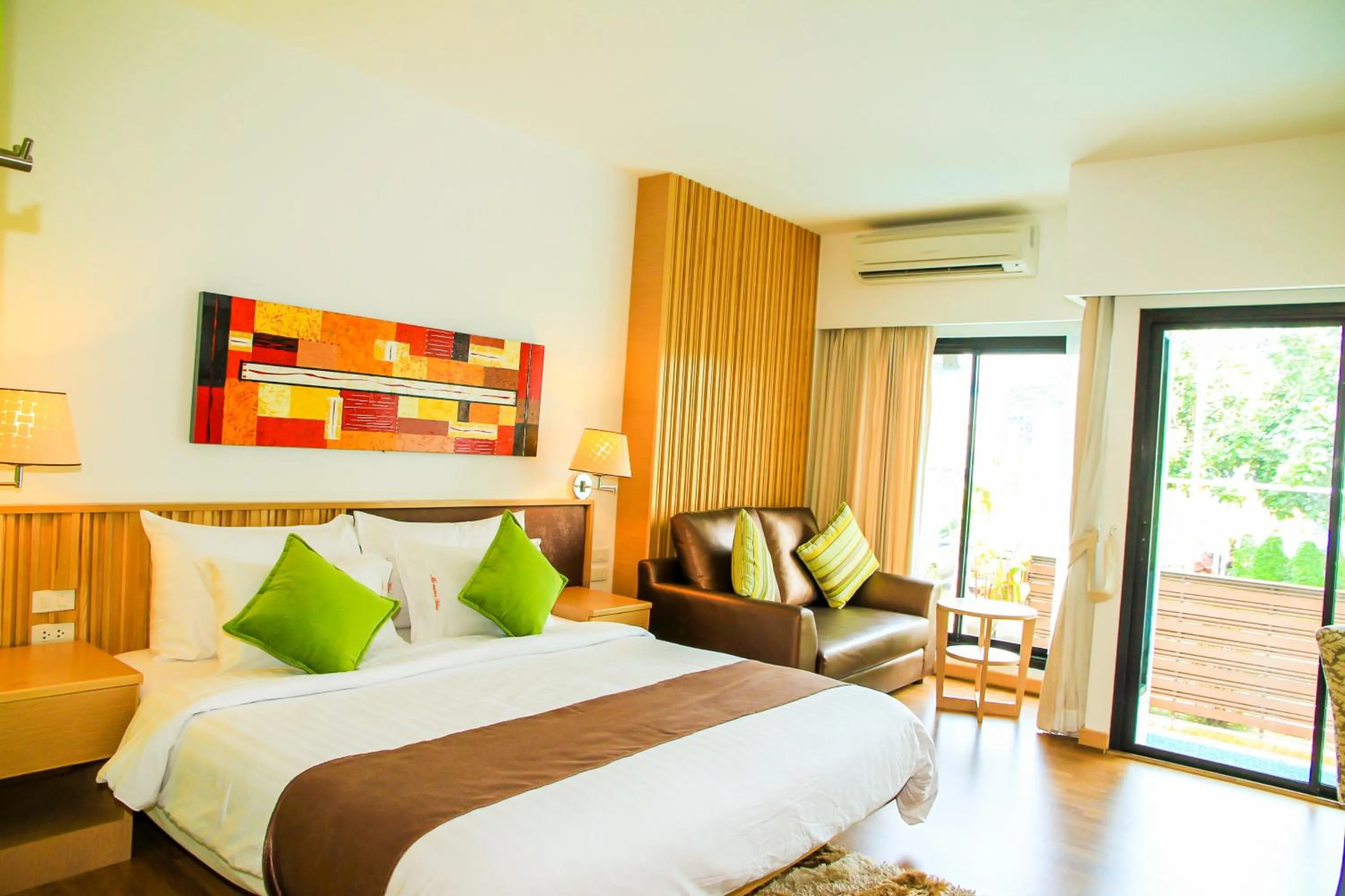 Bedroom, Bed in Mamaison Hotel