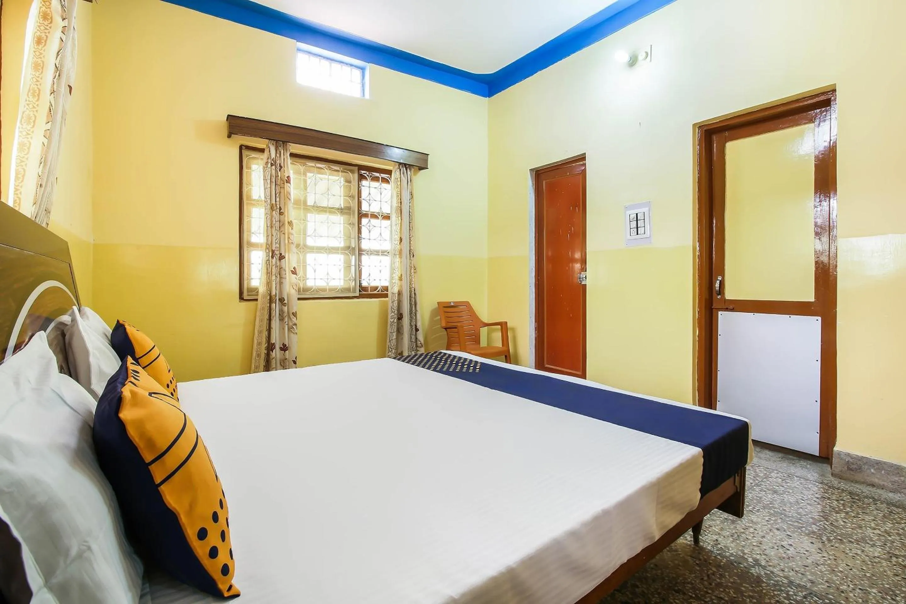 Bedroom in SPOT ON Cherish Guest House