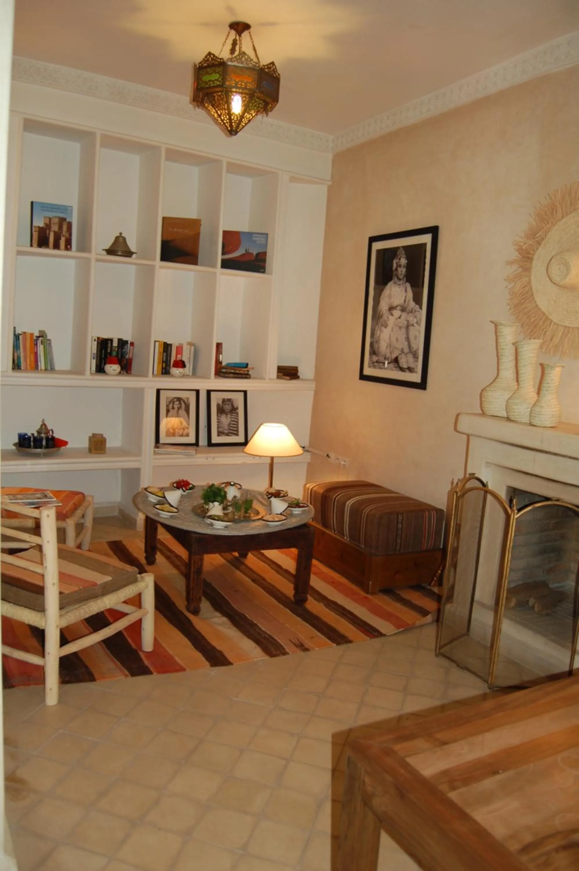 Communal lounge/ TV room in riad anrich