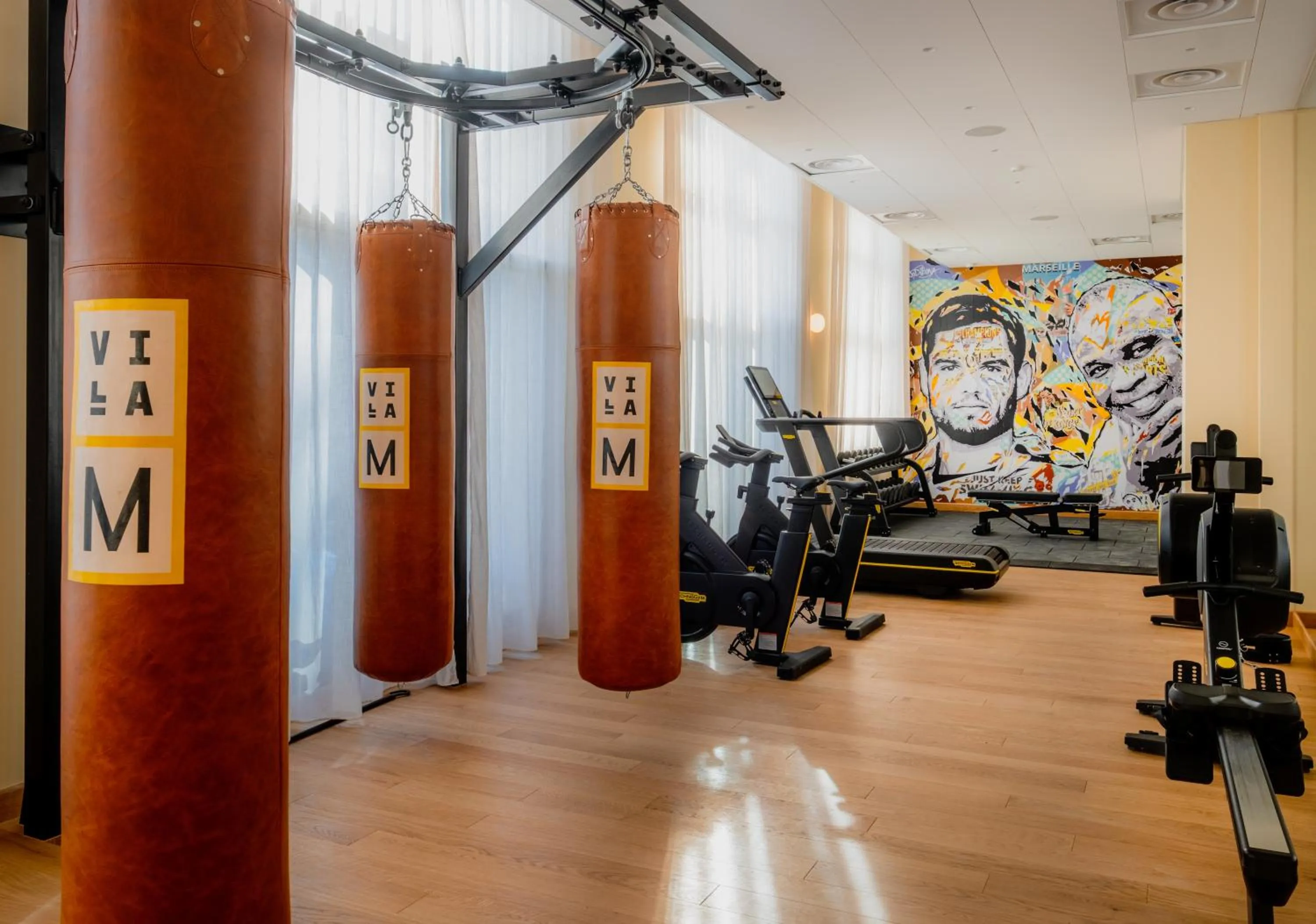 Fitness centre/facilities in Hôtel Villa Massalia