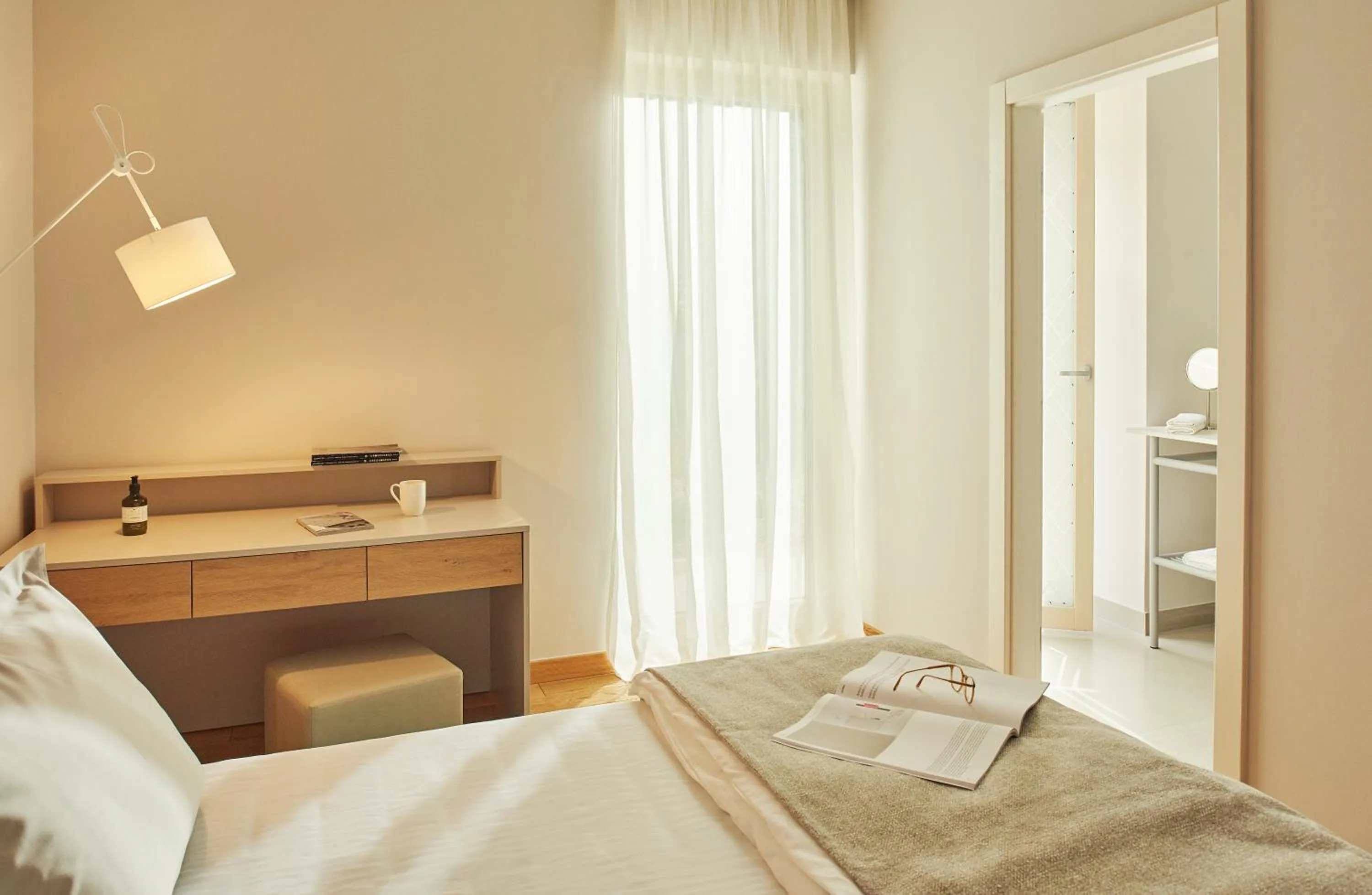 Bedroom, Bed in Eol Apartments Split