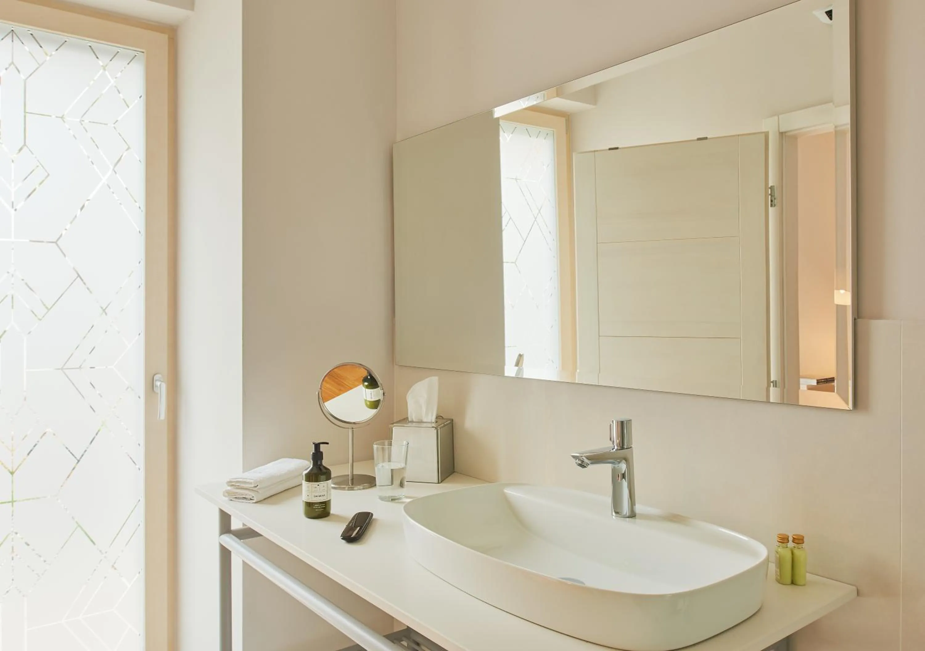 Bathroom in Eol Apartments Split