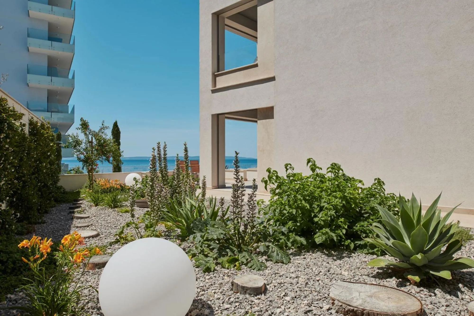 Garden in Eol Apartments Split