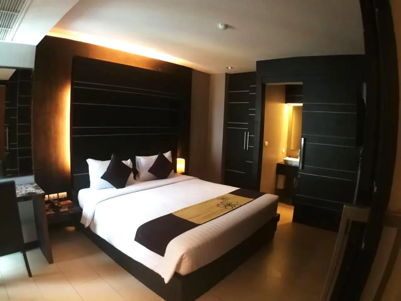 Bed in Sky dome resotel - โรงแรมสกายโดม รีโซเทล