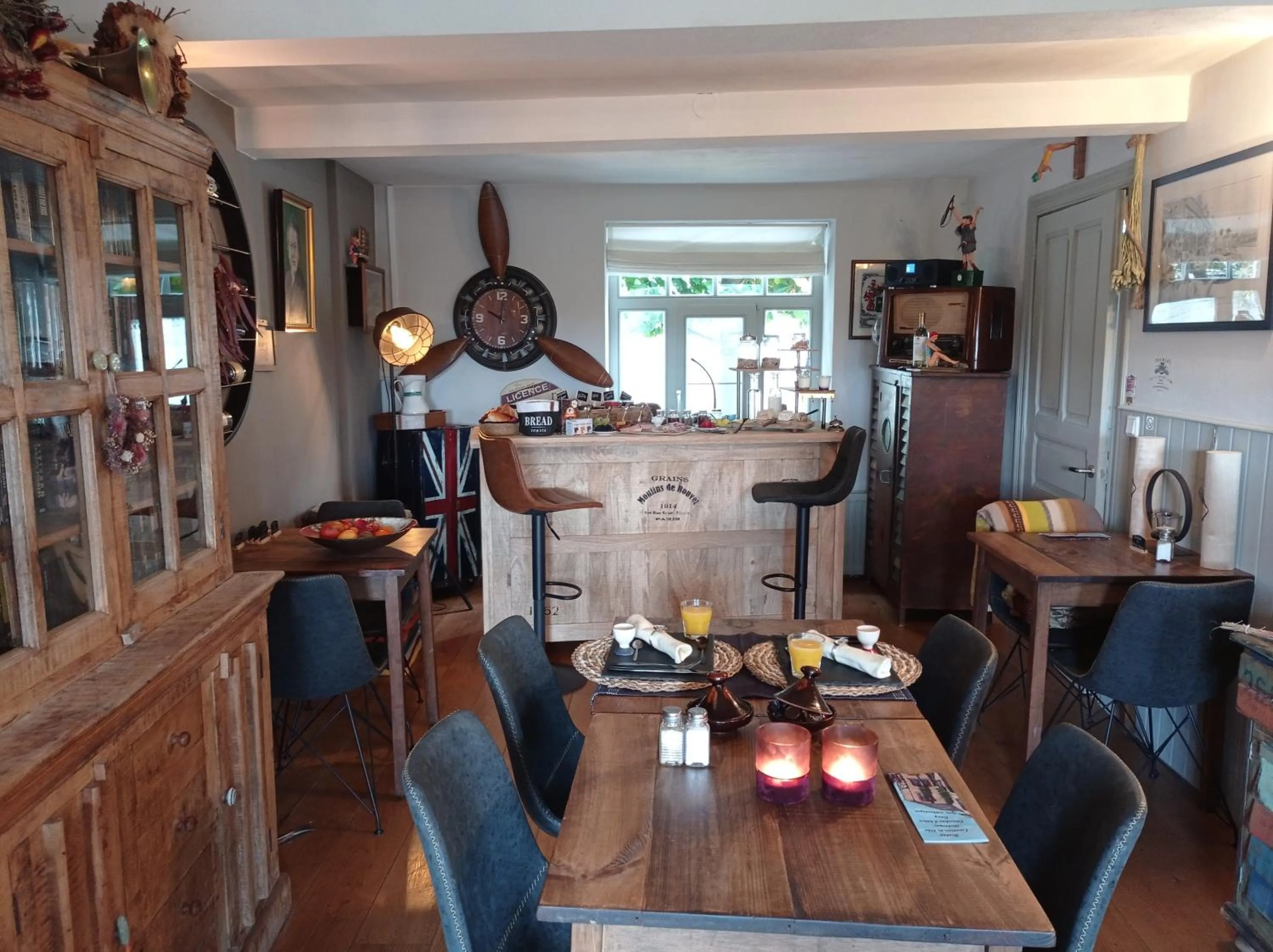 Breakfast in L'ancienne Boulangerie