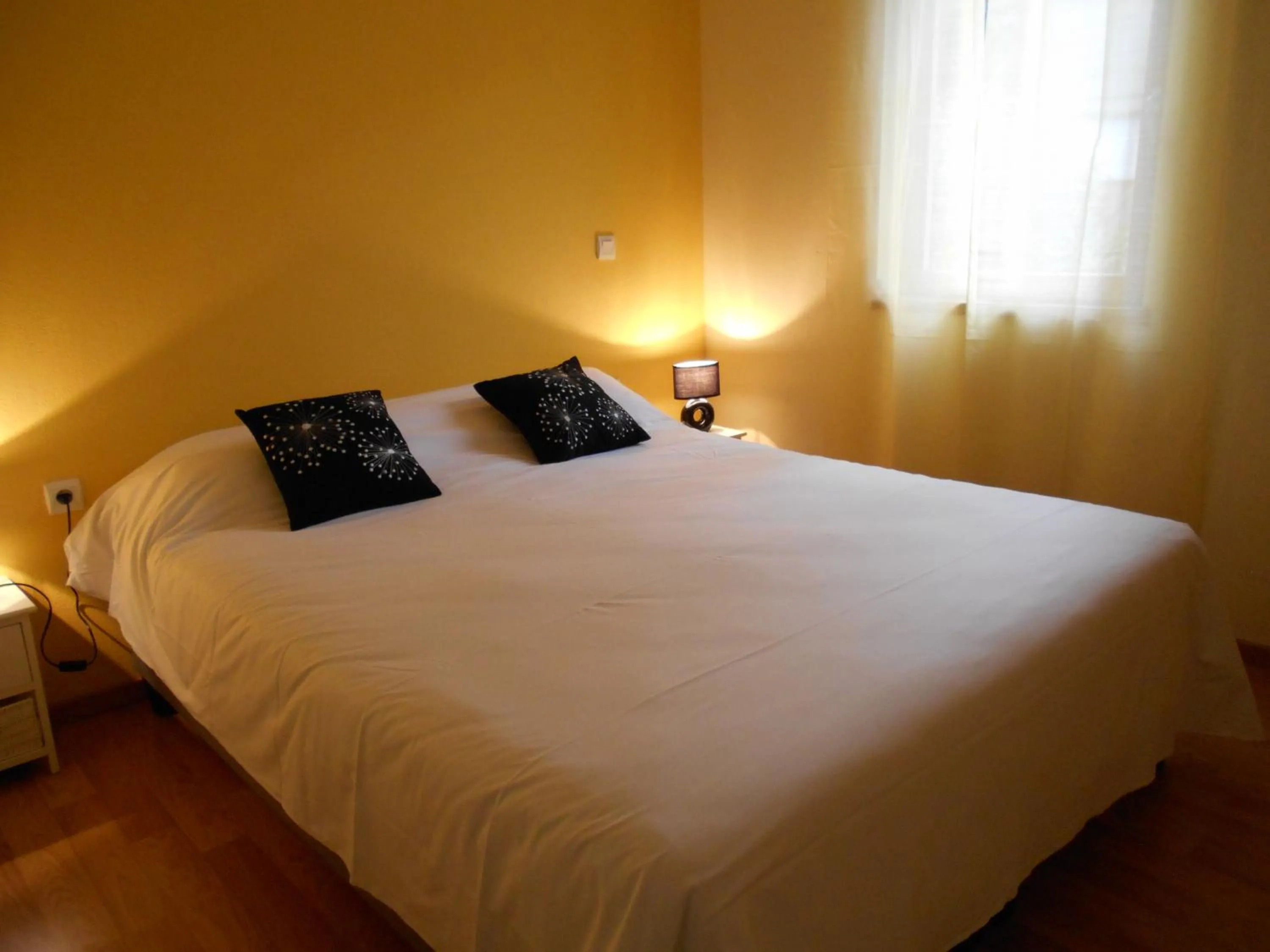 Bedroom, Bed in Le Hameau du Comté de Foix