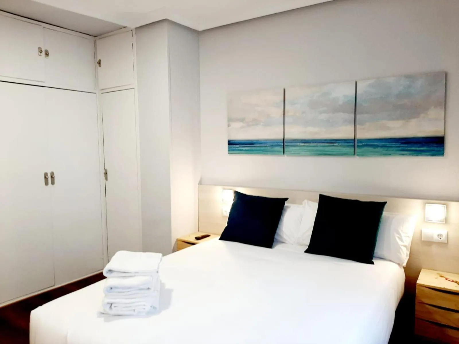 Bedroom, Bed in Hostal Lucia by gaiarooms