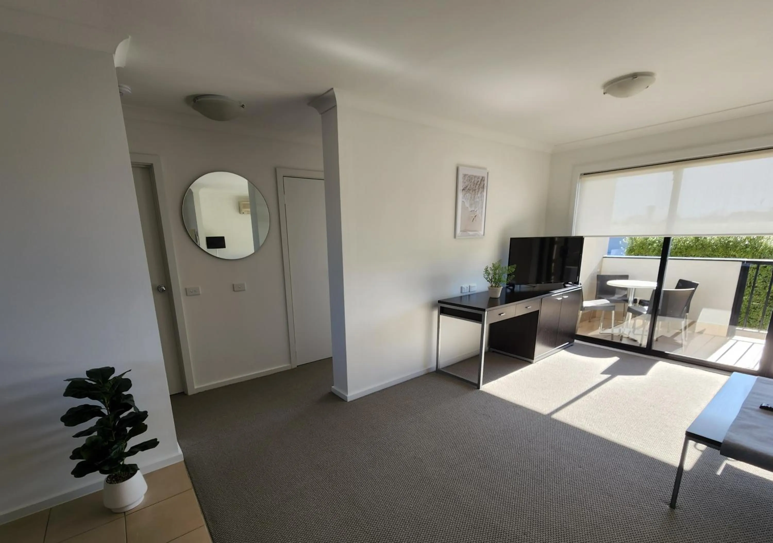 Oceanic on Thompson Apartments