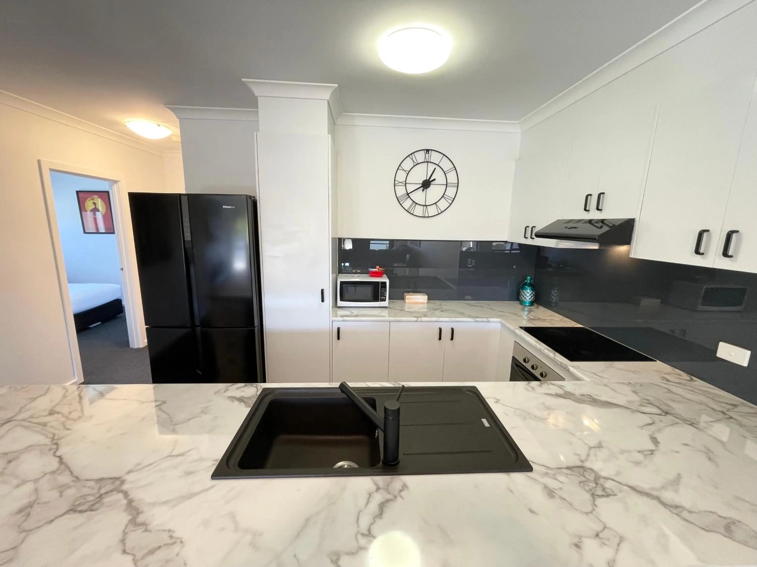 Oceanic on Thompson Apartments