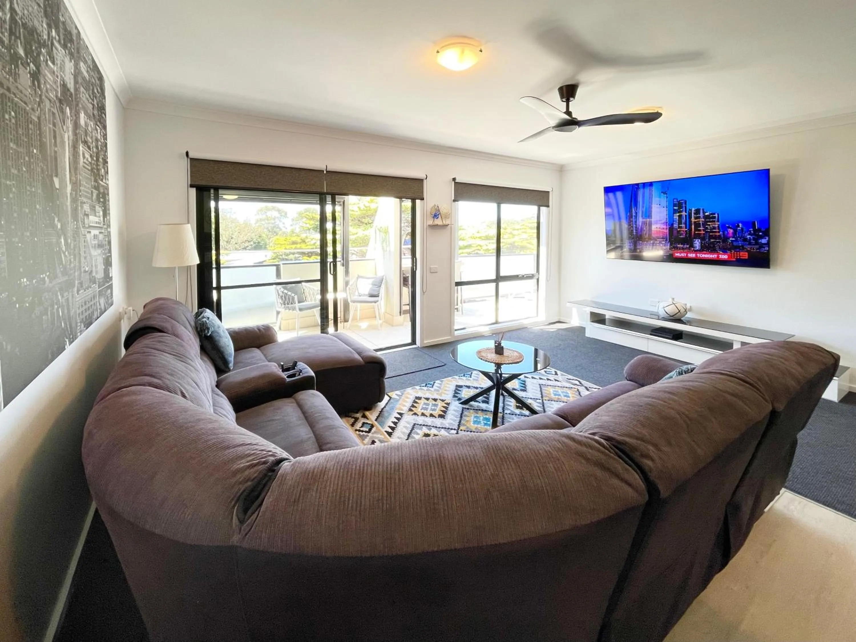 Oceanic on Thompson Apartments