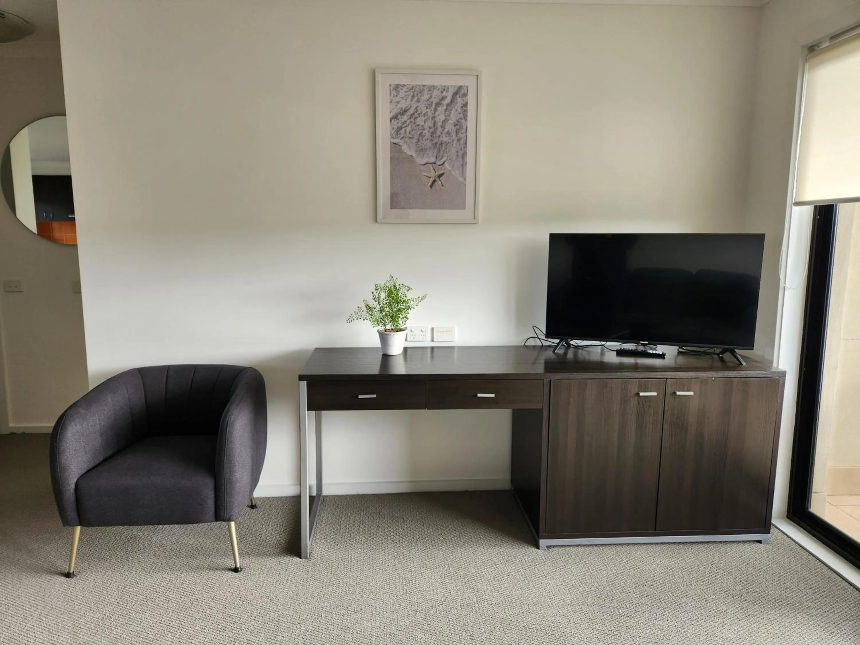 Oceanic on Thompson Apartments