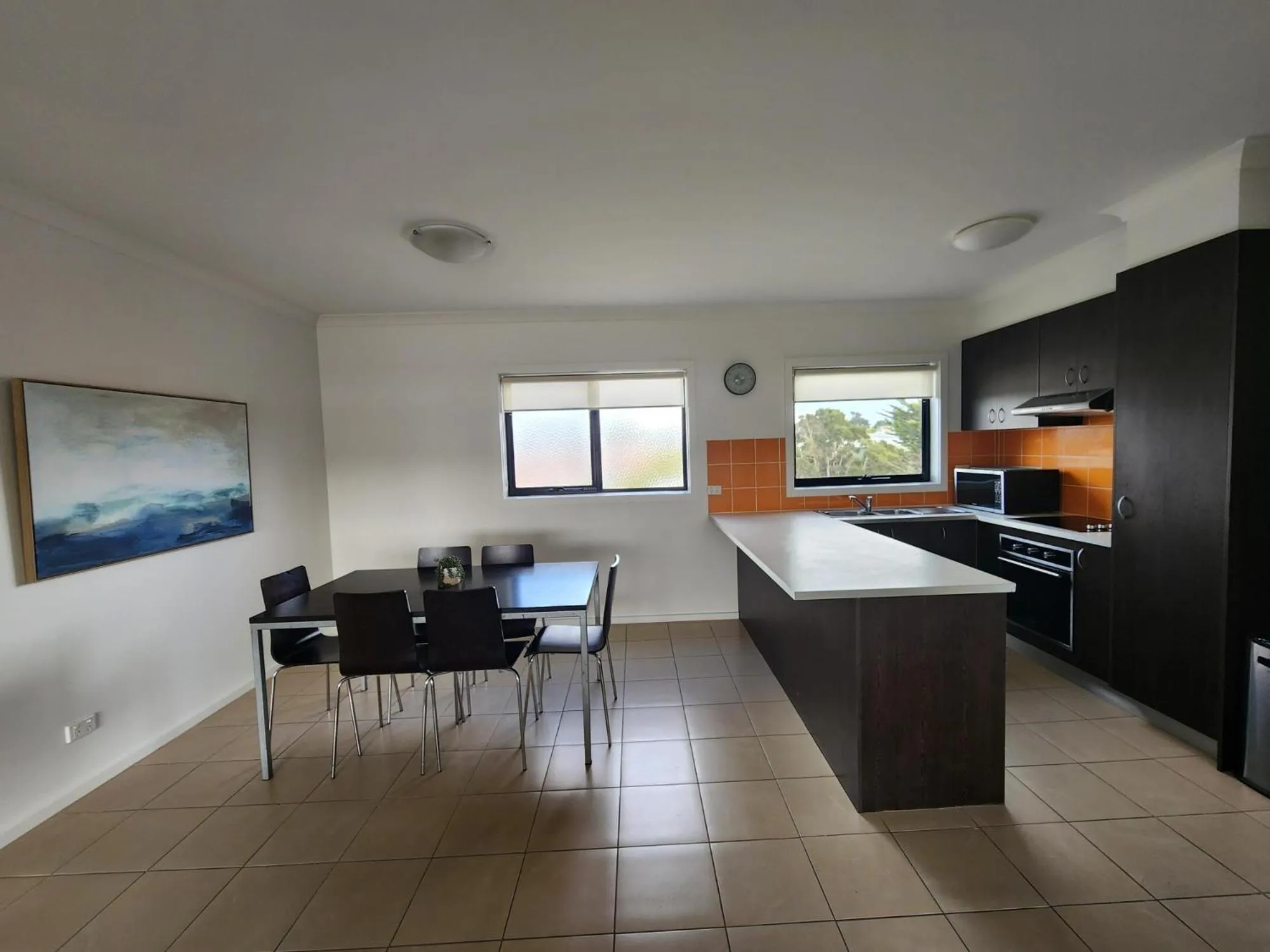 Oceanic on Thompson Apartments