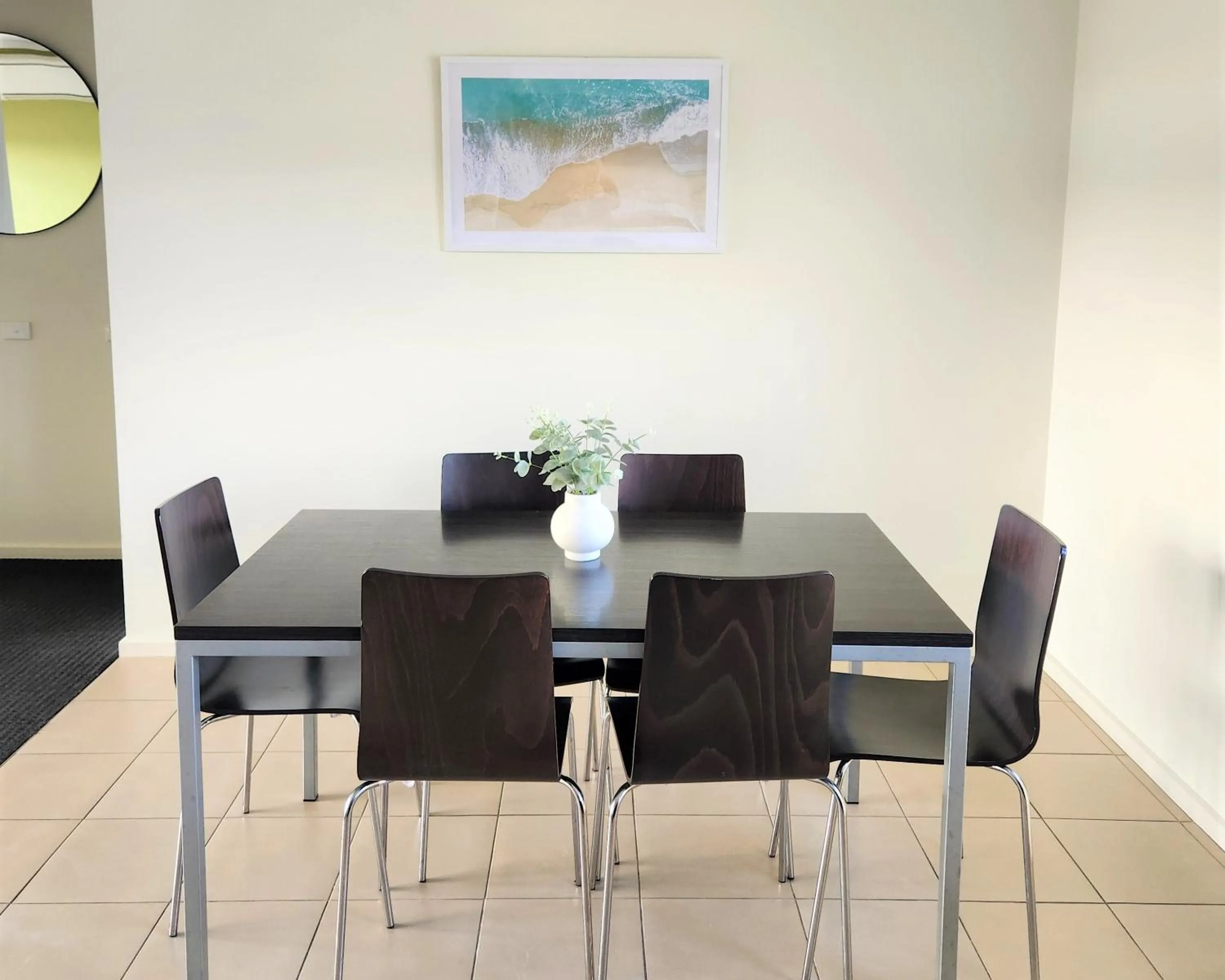 Oceanic on Thompson Apartments