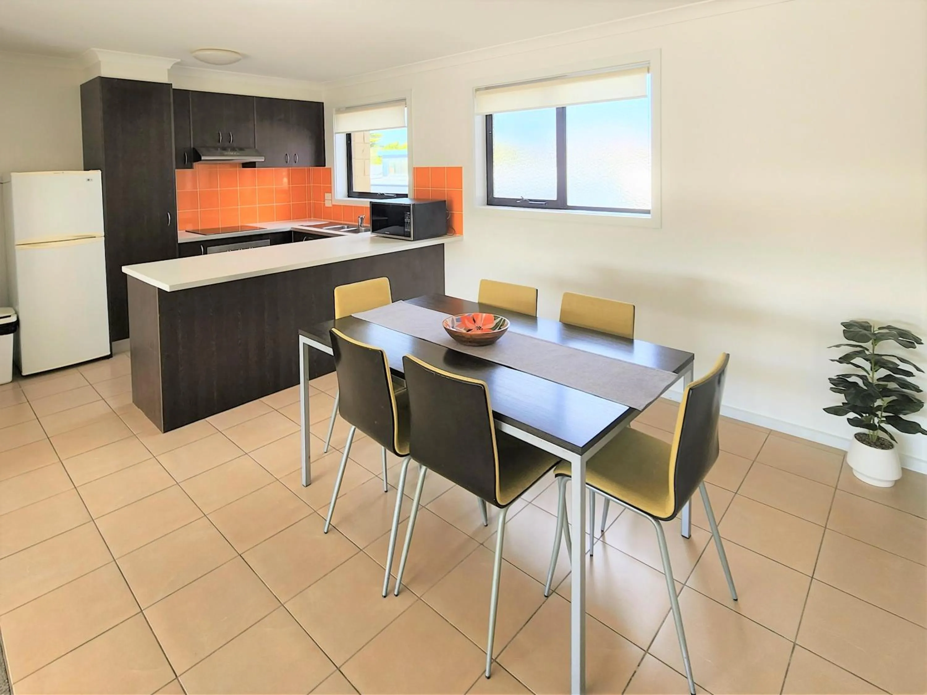 Oceanic on Thompson Apartments