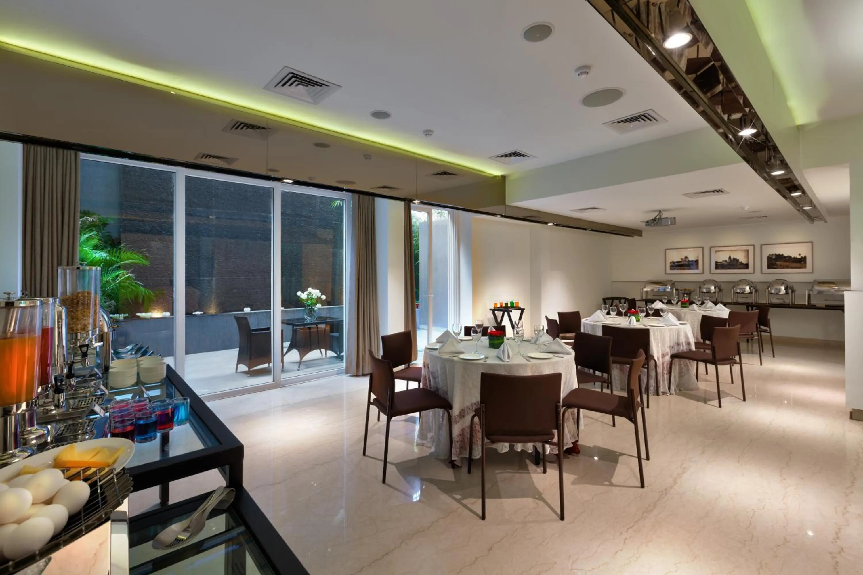 Business facilities in The Atara Near Golf Course Road