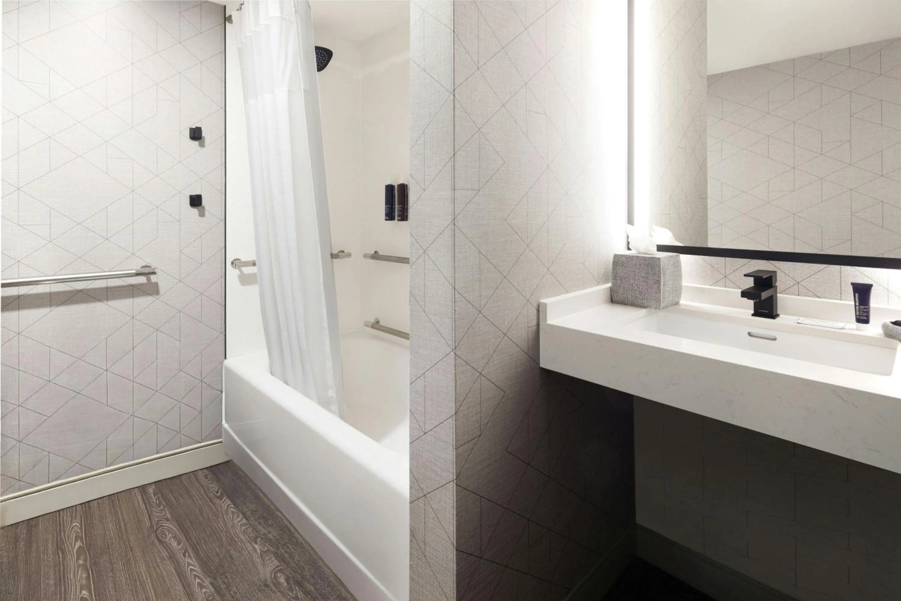 Bathroom in Sheraton Framingham Hotel & Conference Center