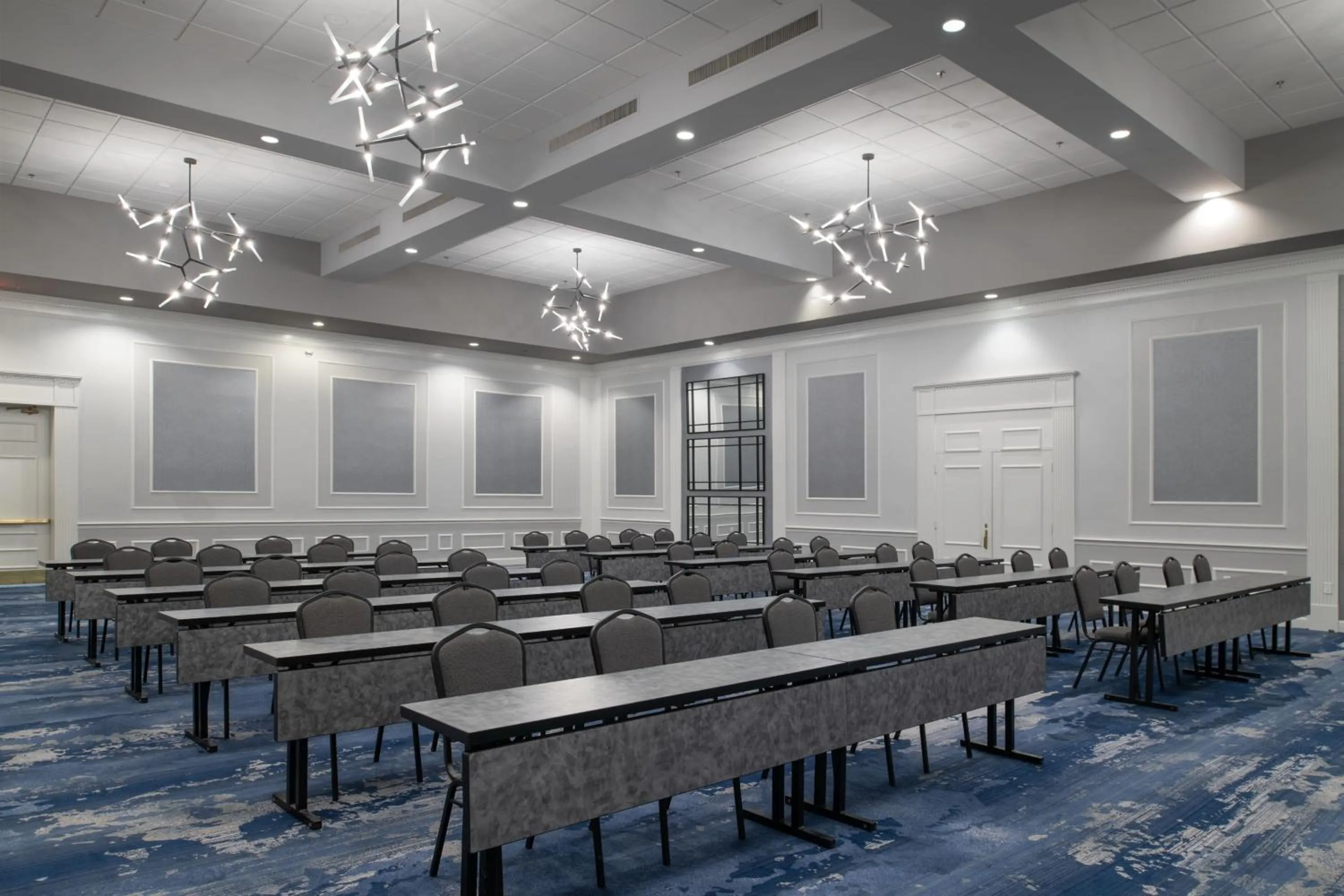 Meeting/conference room in Sheraton Framingham Hotel & Conference Center