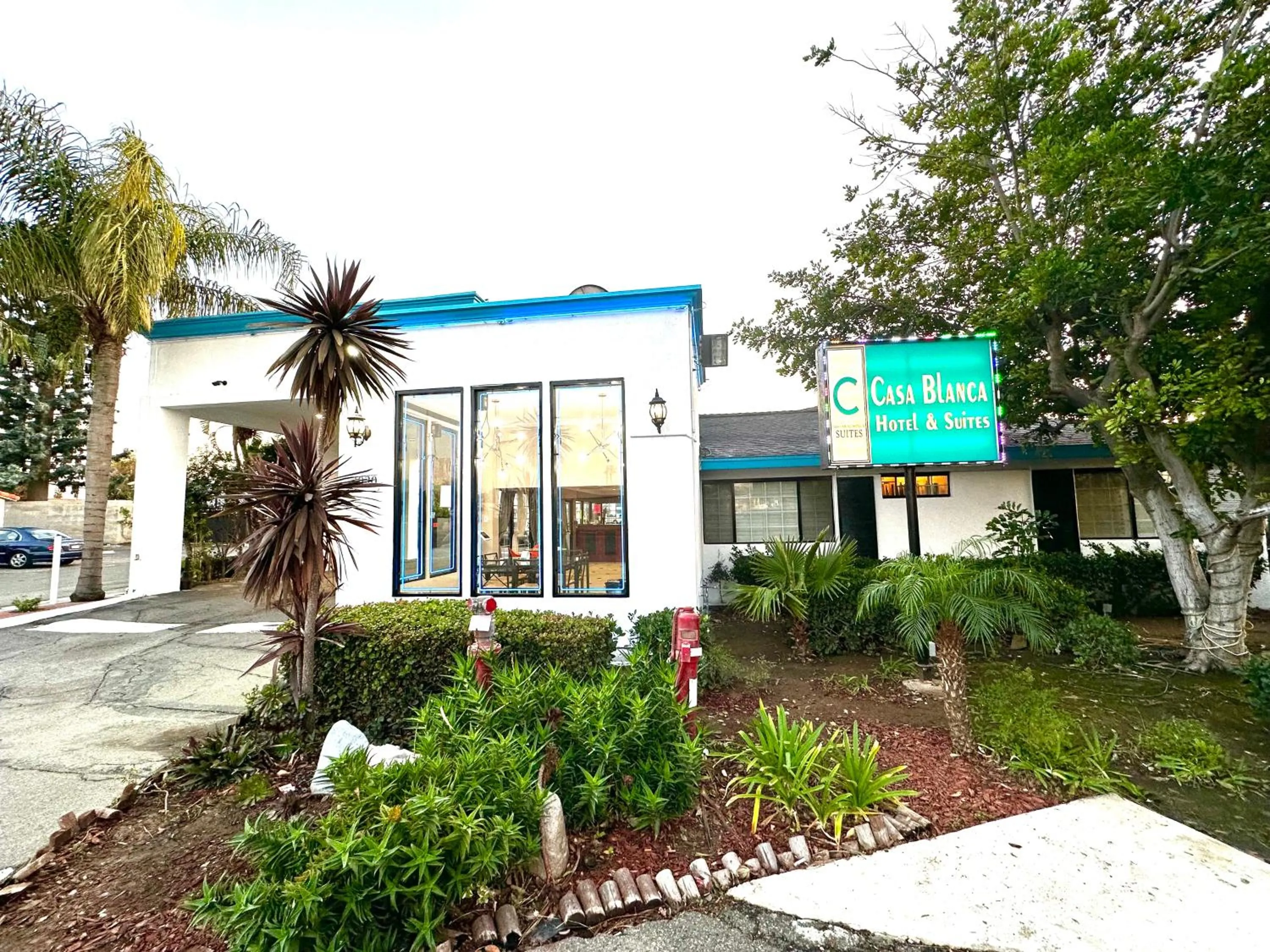 Property building in Casa Blanca Hotel - Orange