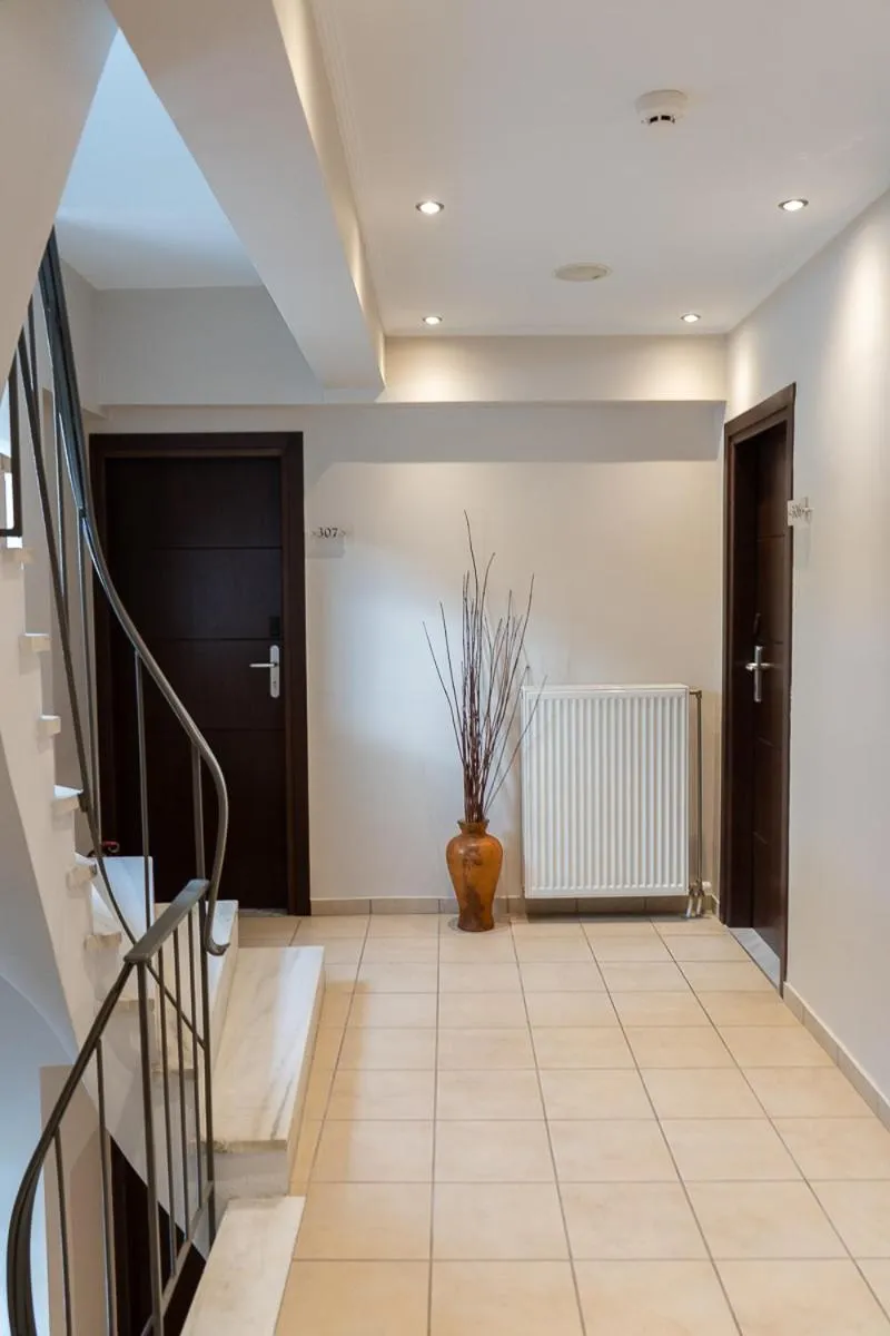 Property building in HOTEL HILL