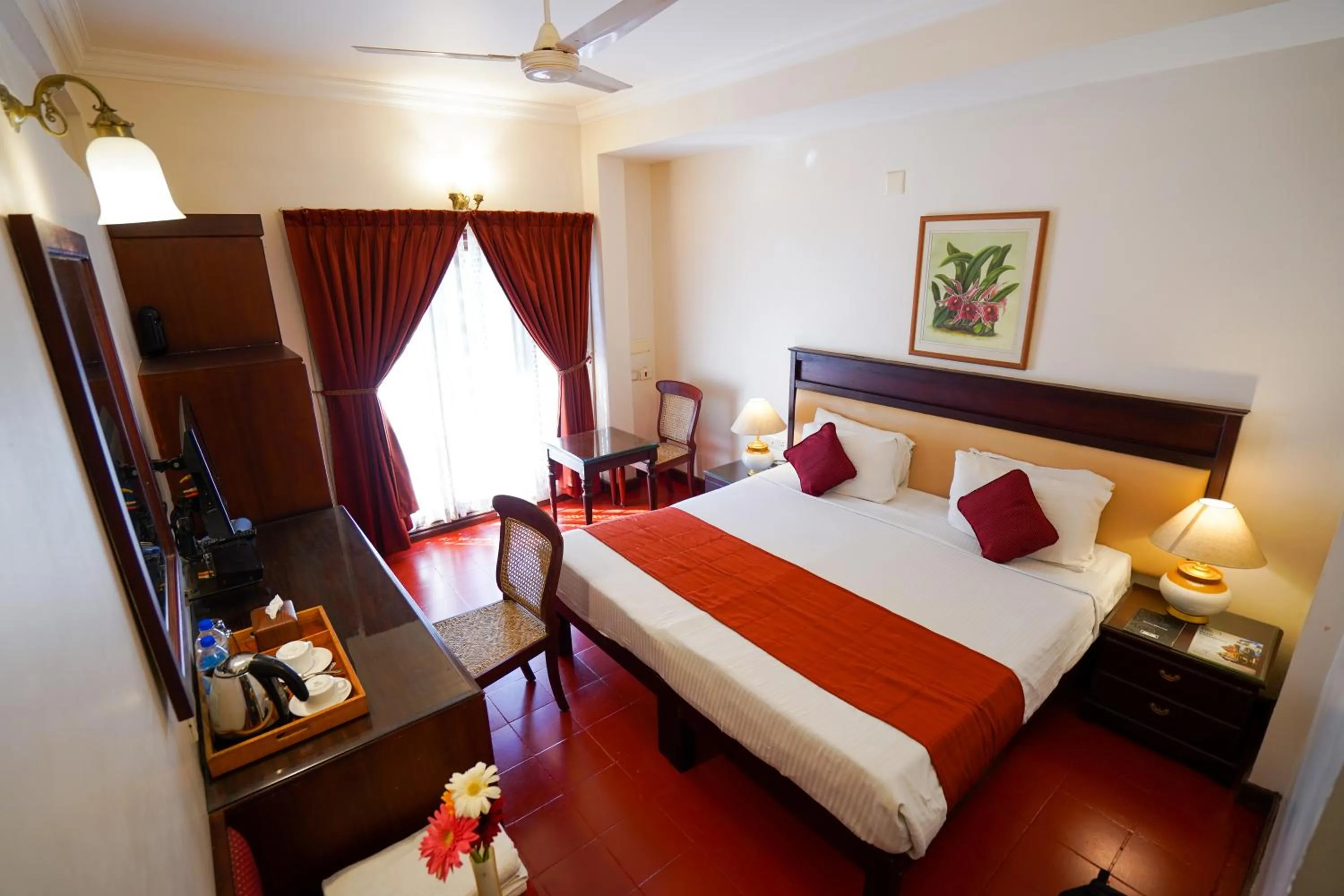 Street view, Bed in Hotel Arches