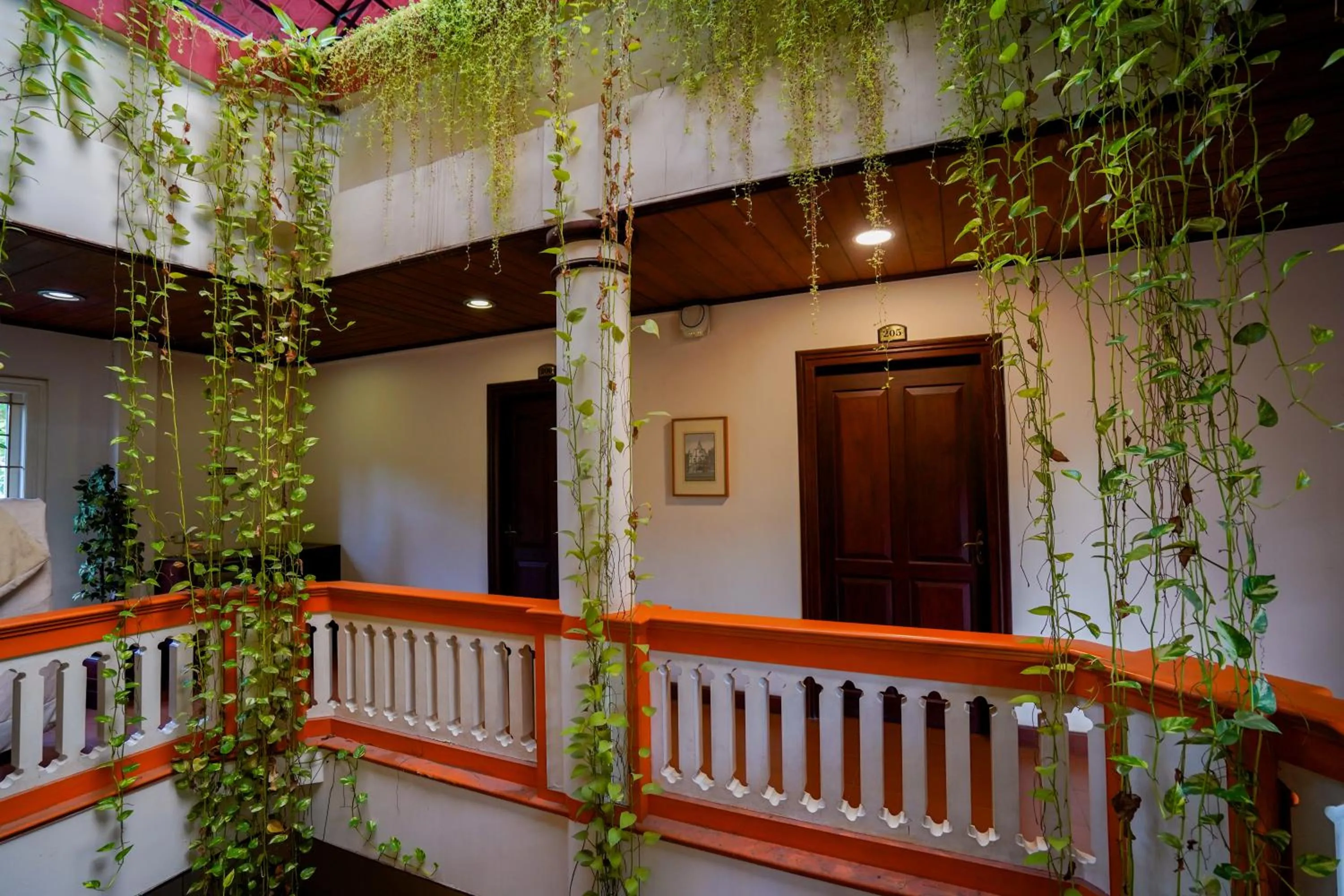 Facade/entrance in Hotel Arches